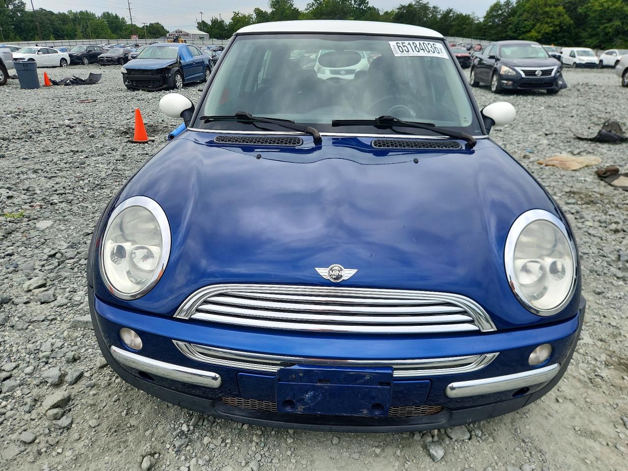2003 Mini Cooper Base Blue vin: WMWRC33483TC41063