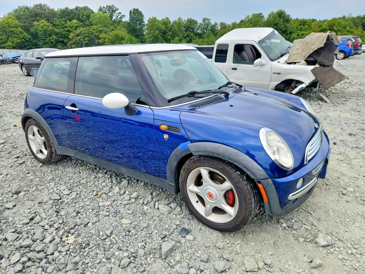 2003 Mini Cooper Base Blue vin: WMWRC33483TC41063