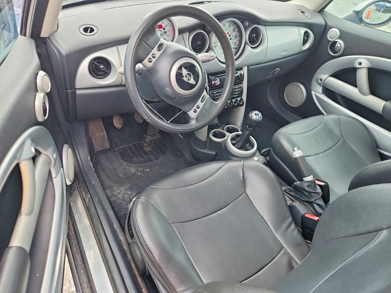 2003 Mini Cooper Base Blue vin: WMWRC33483TC41063