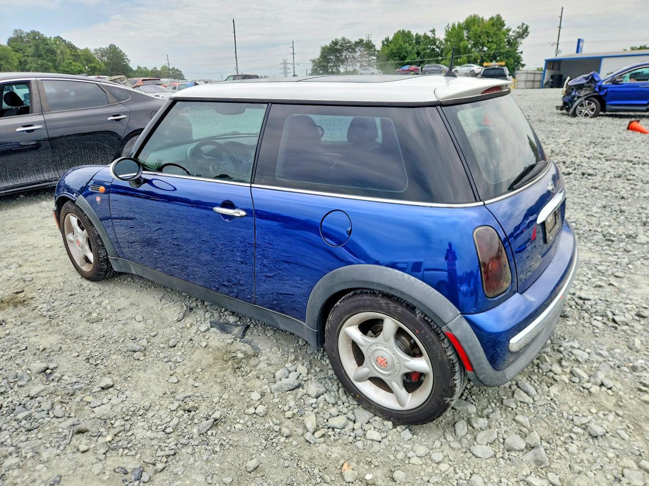 2003 Mini Cooper Base Blue vin: WMWRC33483TC41063