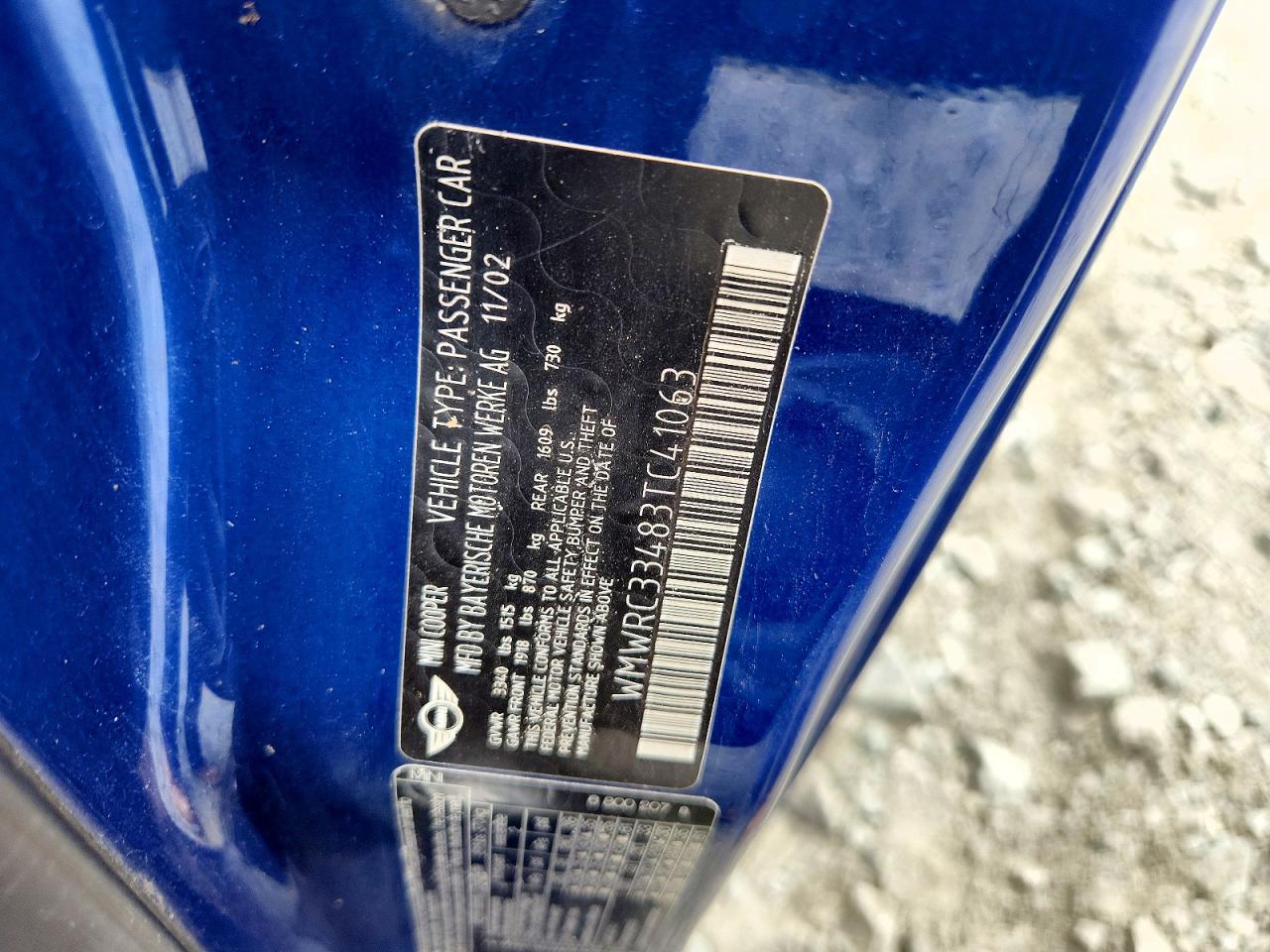 2003 Mini Cooper Base Blue vin: WMWRC33483TC41063