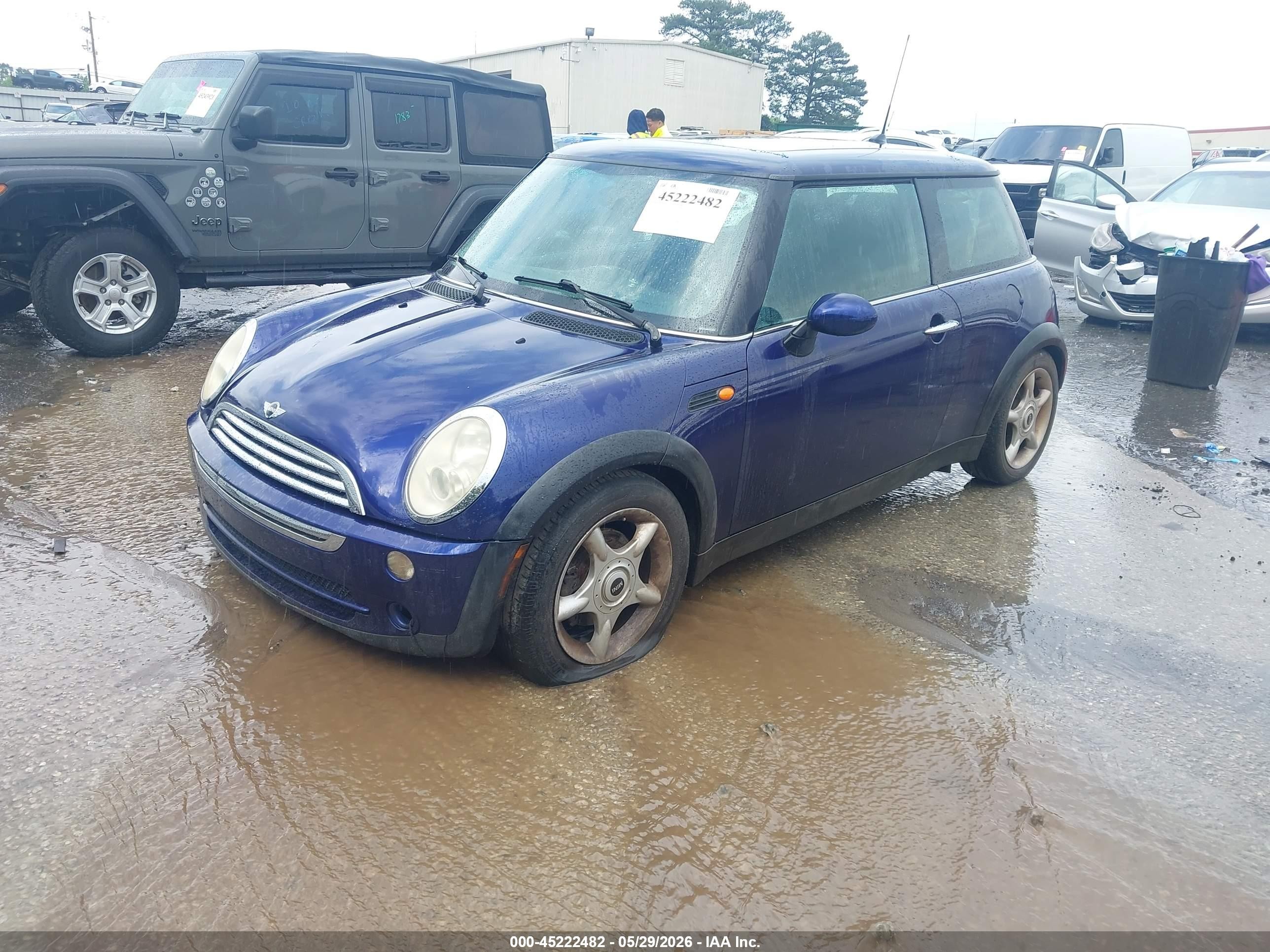 2005 Mini Cooper   Blue vin: WMWRC33485TJ66025
