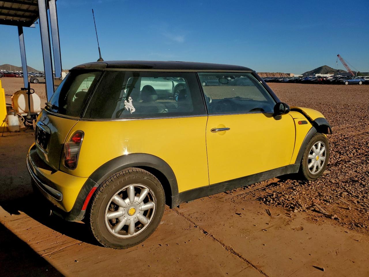 2004 Mini Cooper Yellow vin: WMWRC33494TJ56490