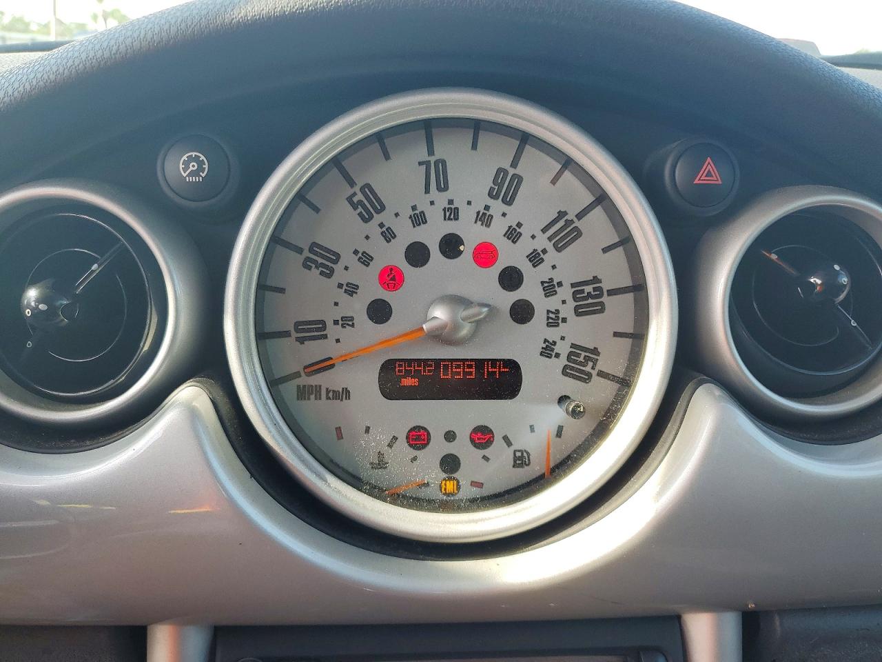 2002 Mini Cooper Silver vin: WMWRC334X2TC37790