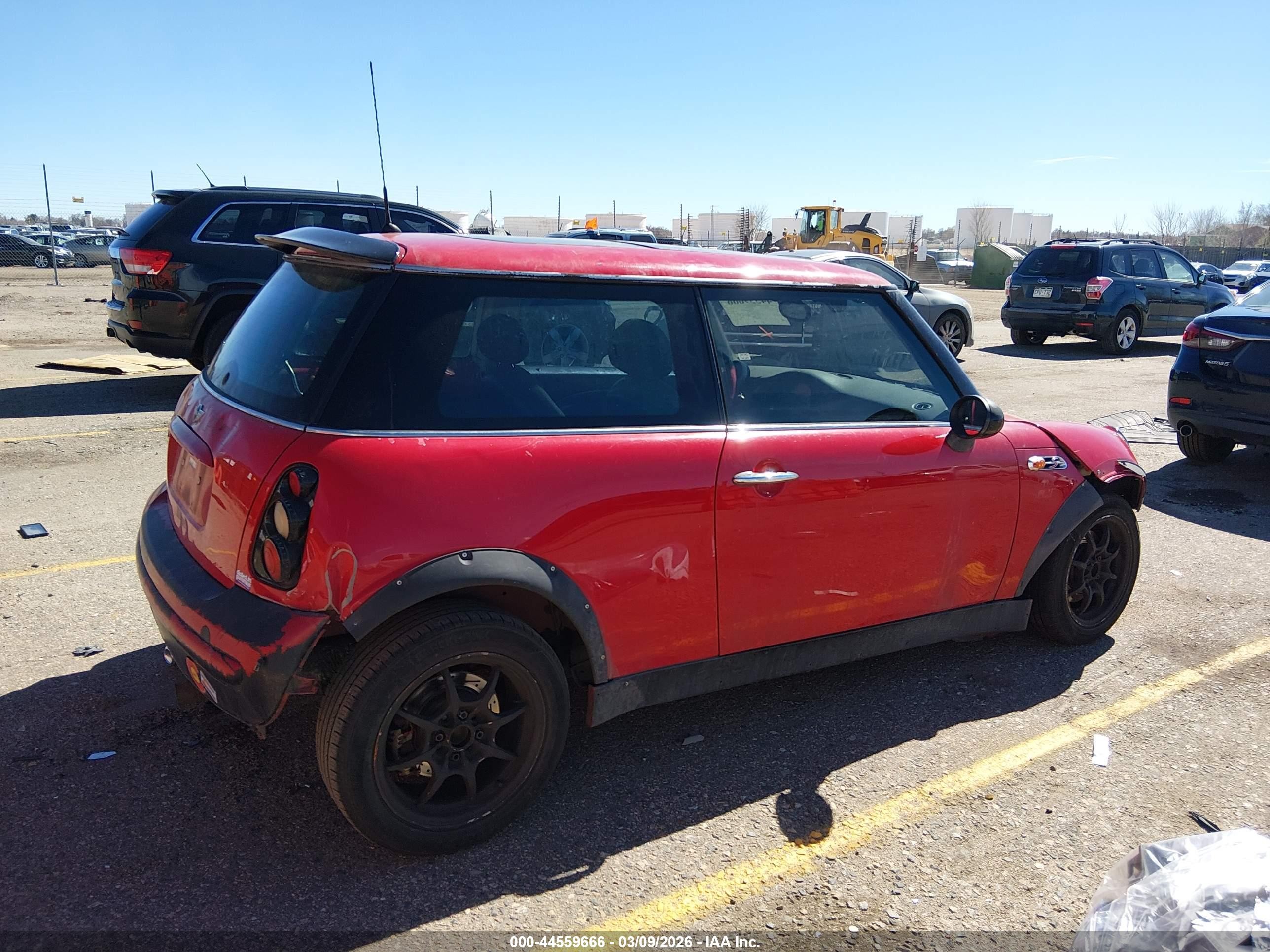 2003 Mini Cooper   Red vin: WMWRC334X3TC44238