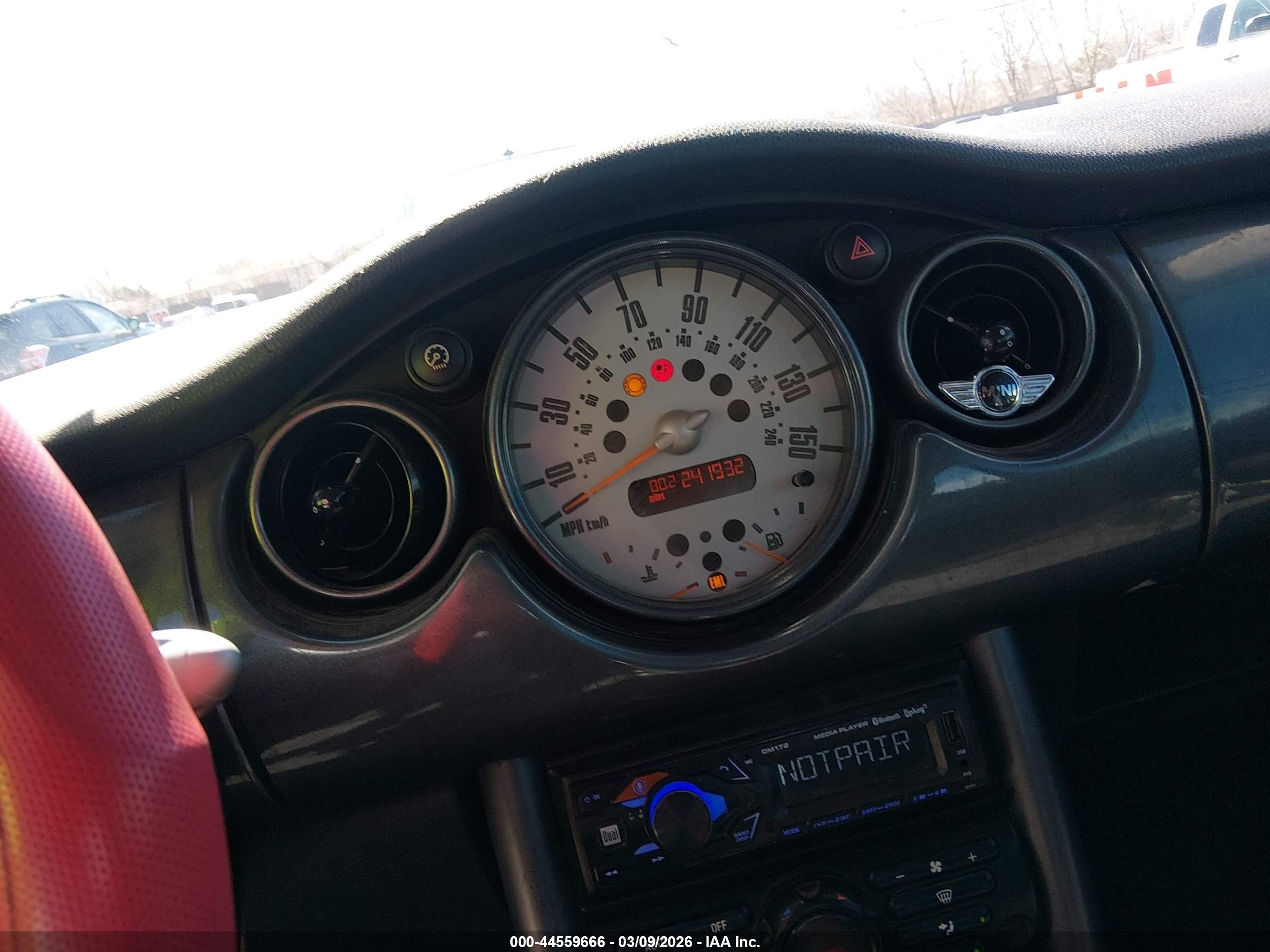 2003 Mini Cooper   Red vin: WMWRC334X3TC44238