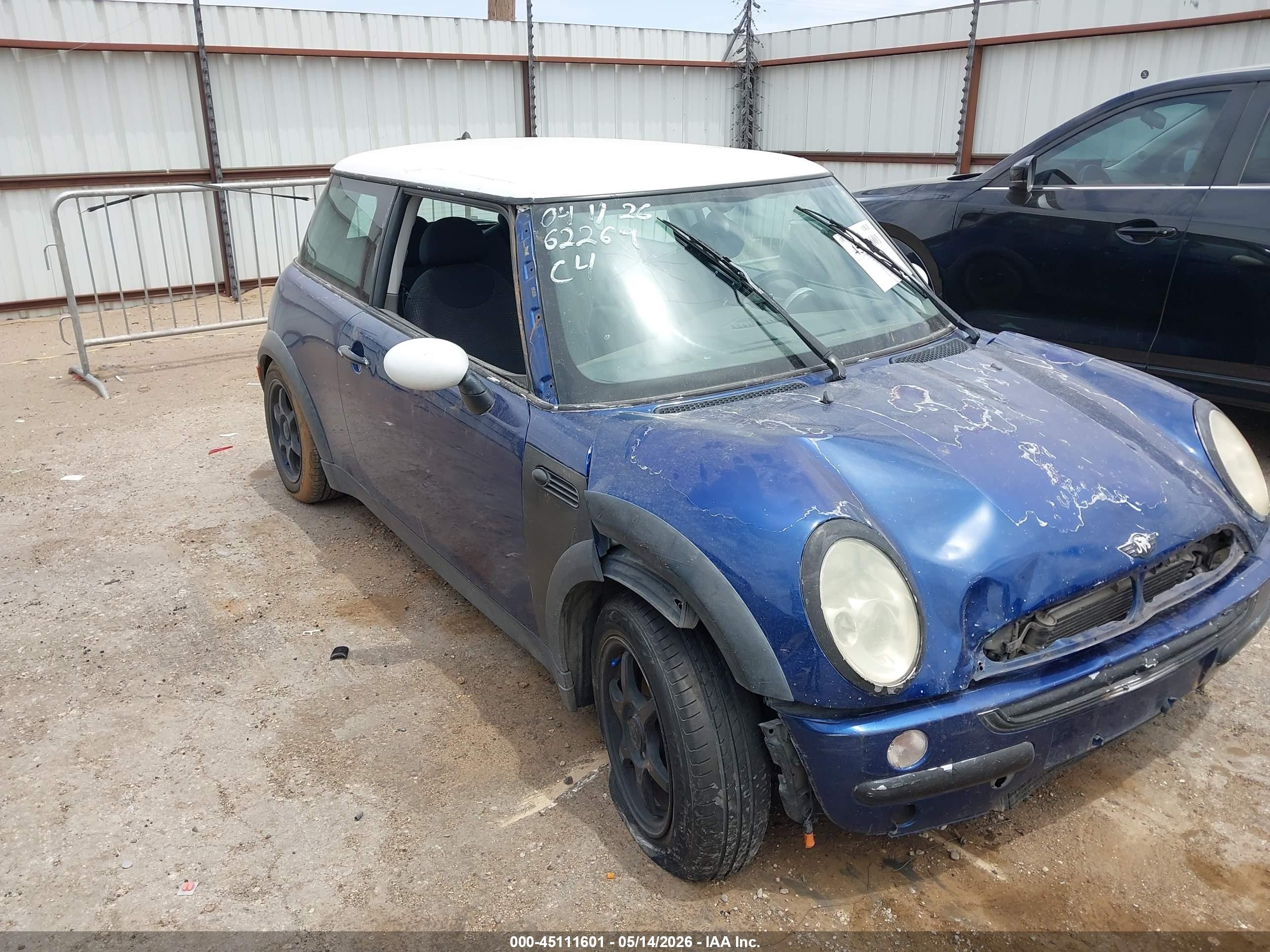 2004 Mini Cooper Blue vin: WMWRC334X4TJ57258
