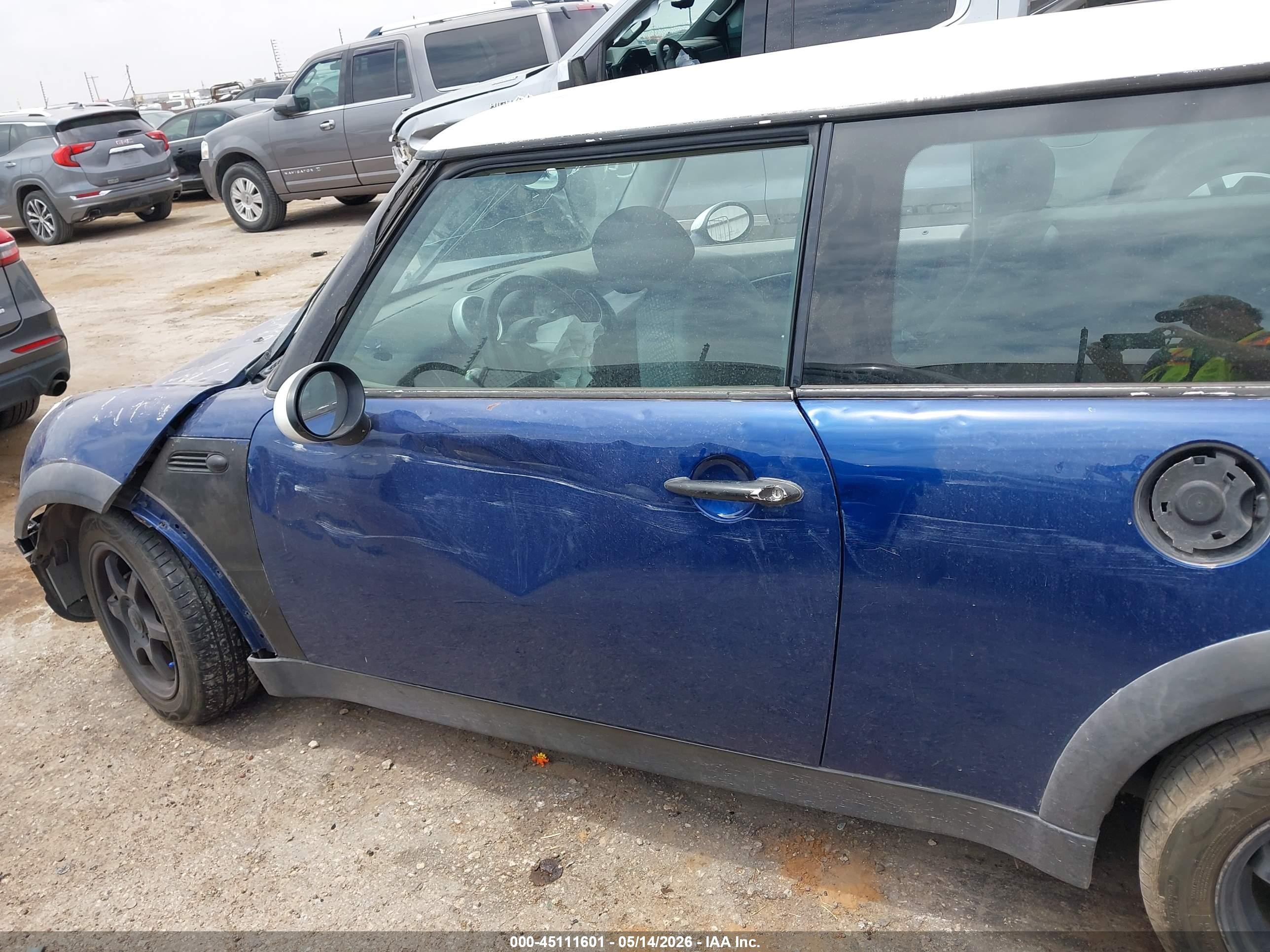 2004 Mini Cooper Blue vin: WMWRC334X4TJ57258