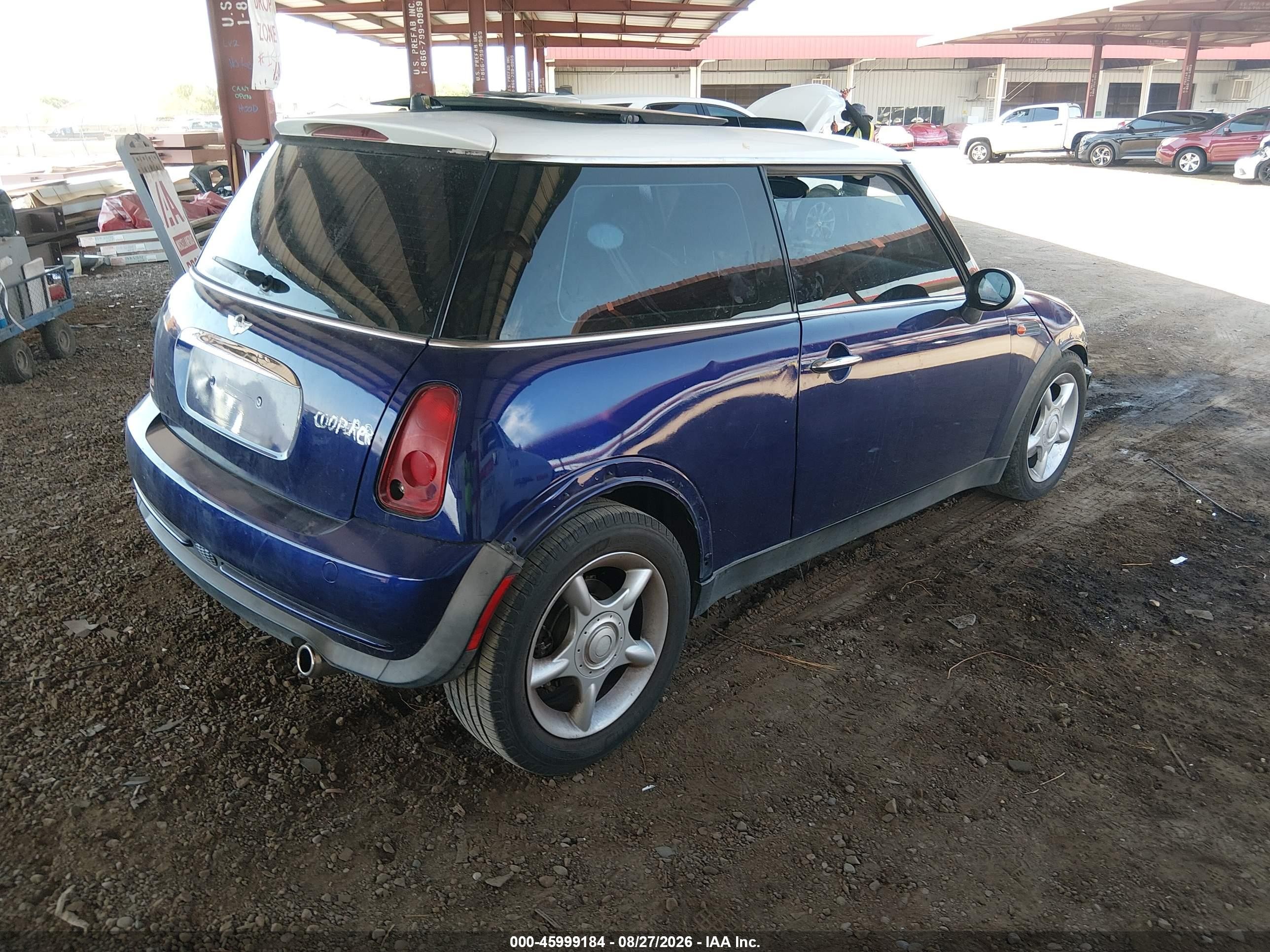 2006 Mini Cooper   Фиолетовый vin: WMWRC33506TK64752