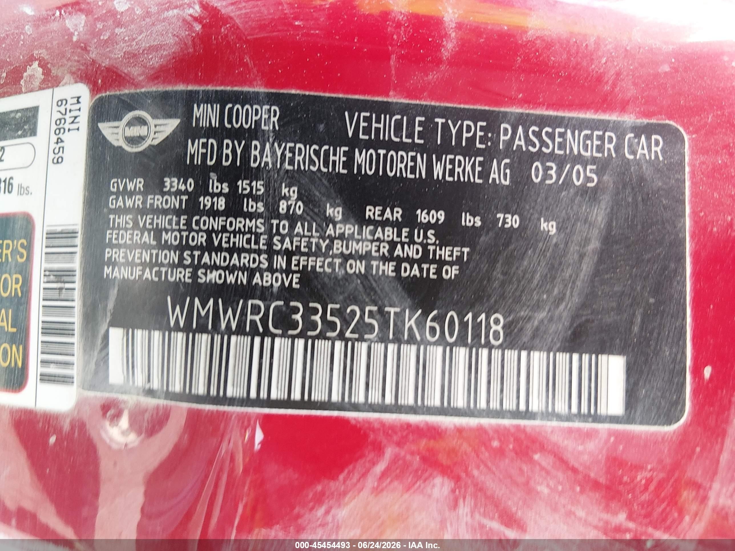 2005 Mini Cooper   Red vin: WMWRC33525TK60118