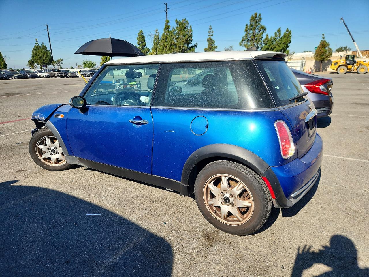 2006 Mini Cooper Blue vin: WMWRC33526TK17402