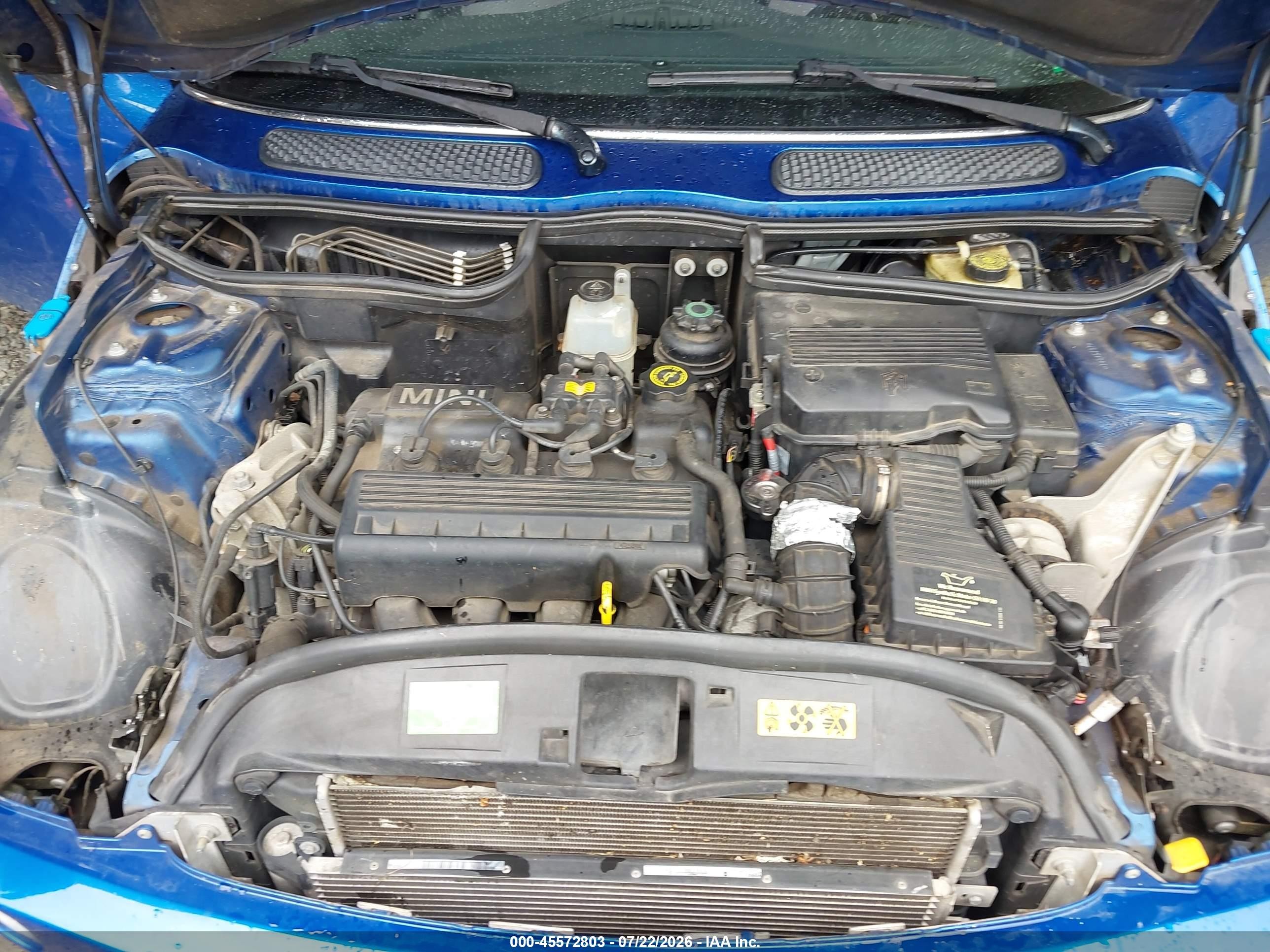 2005 Mini Cooper   Blue vin: WMWRC33545TK61061