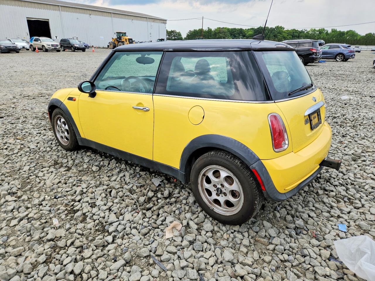 2005 Mini Cooper Yellow vin: WMWRC33555TJ72759