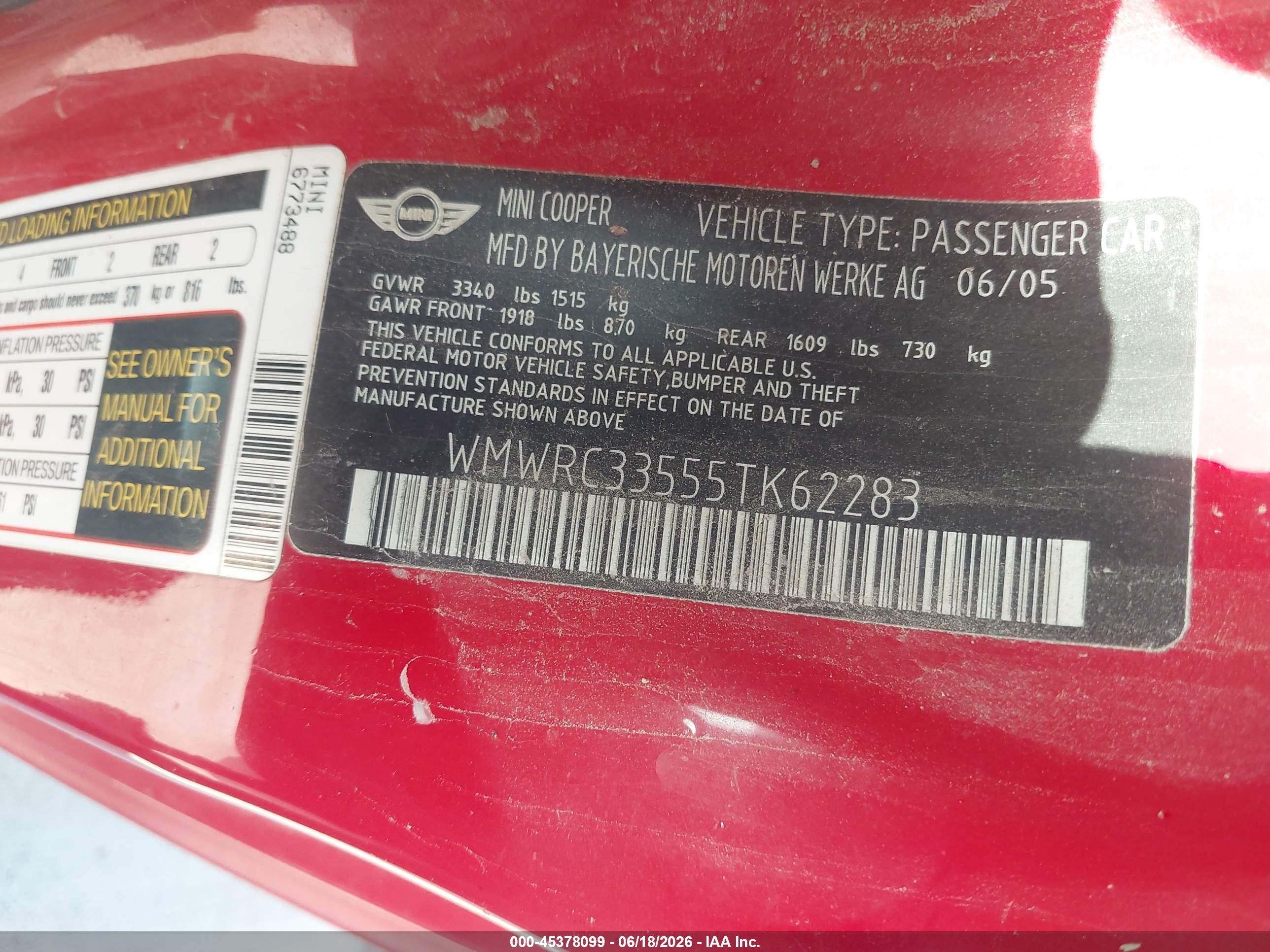 2005 Mini Cooper   Red vin: WMWRC33555TK62283