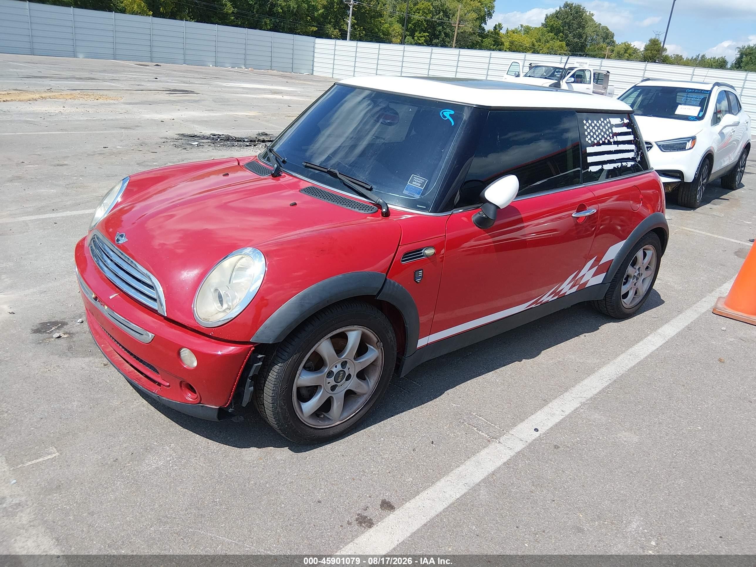 2006 Mini Cooper   Красный vin: WMWRC33566TK70877