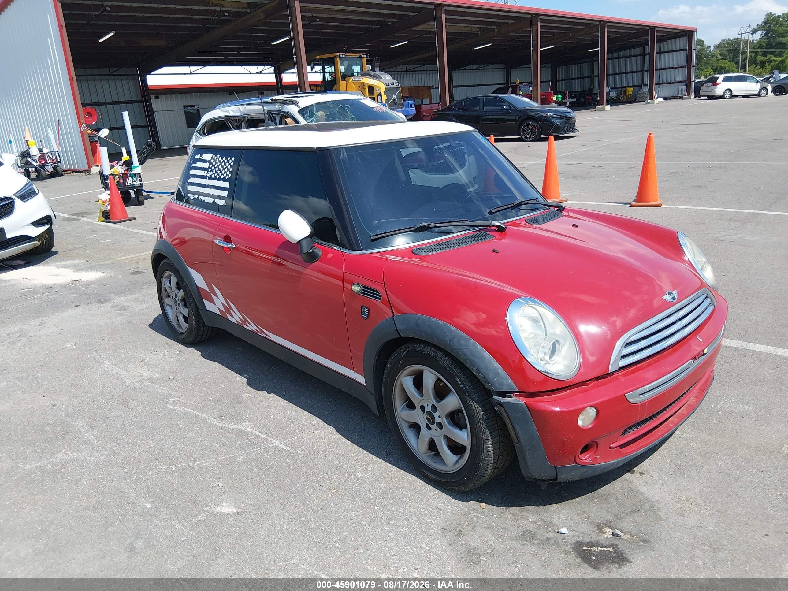 WMWRC33566TK70877