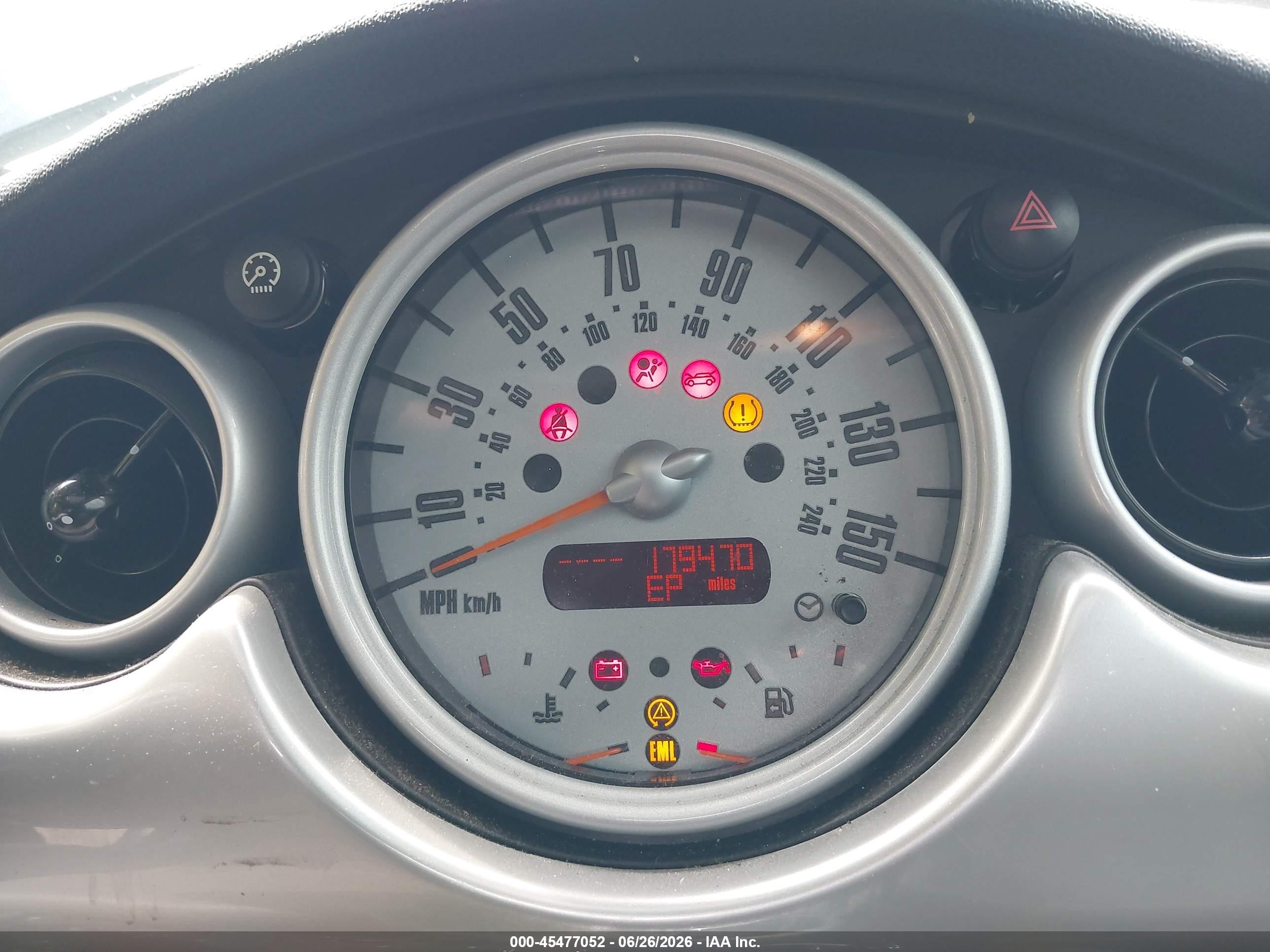 2006 Mini Cooper   Dark Blue vin: WMWRC33576TJ79553