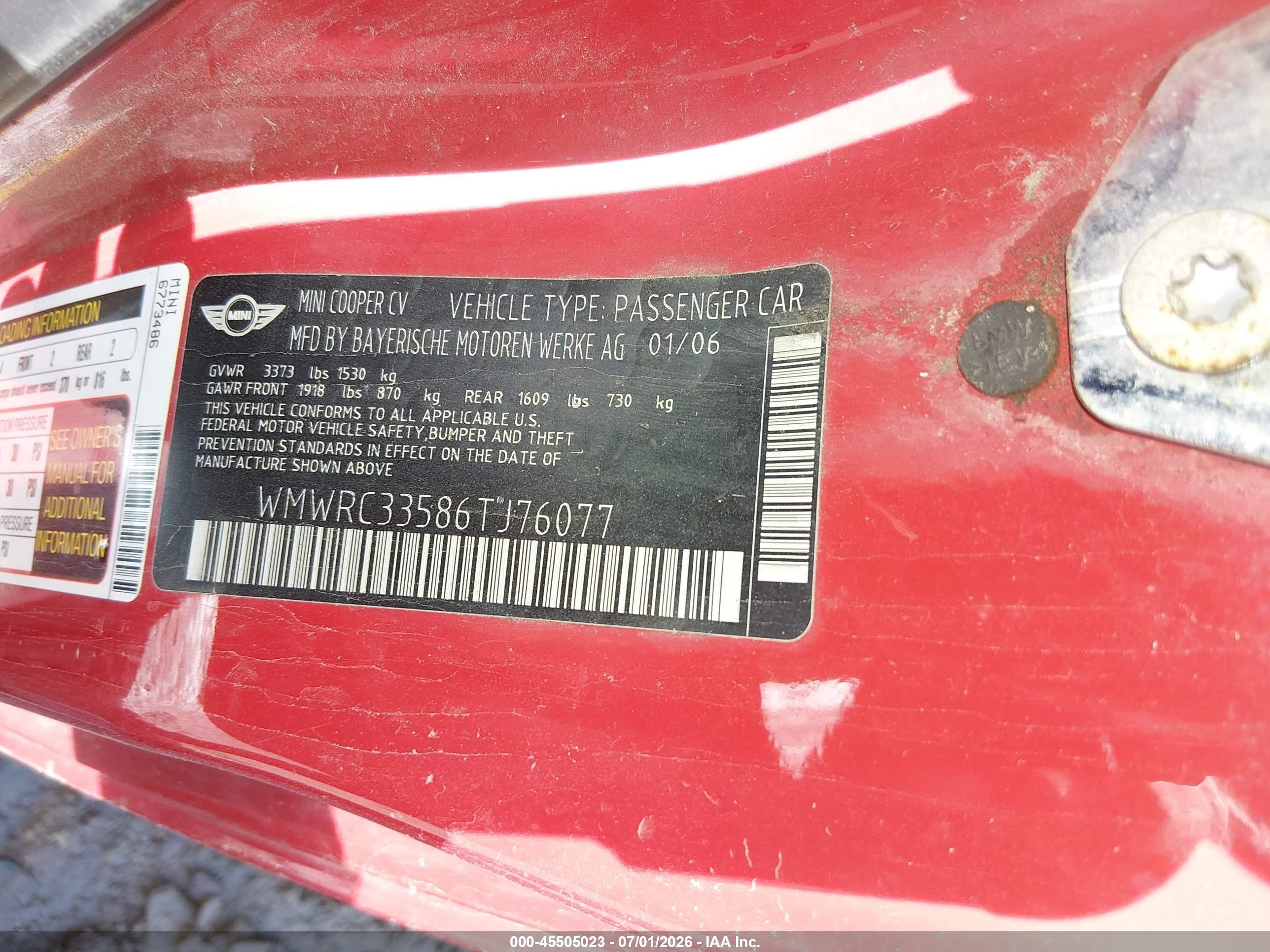 2006 Mini Cooper   Red vin: WMWRC33586TJ76077