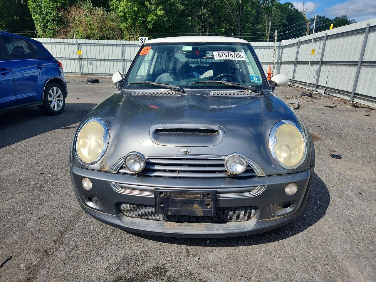 2002 Mini Cooper S Gray vin: WMWRE33422TD57464