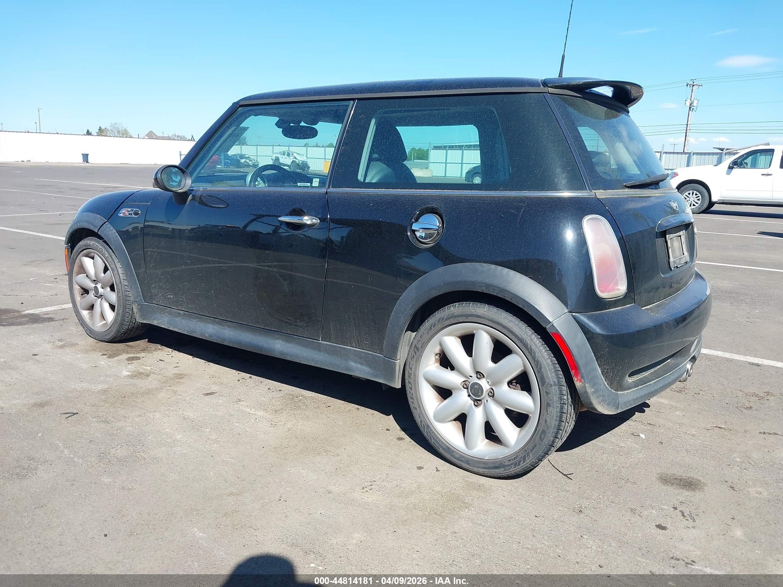 2003 Mini Cooper S Black vin: WMWRE33423TD64478
