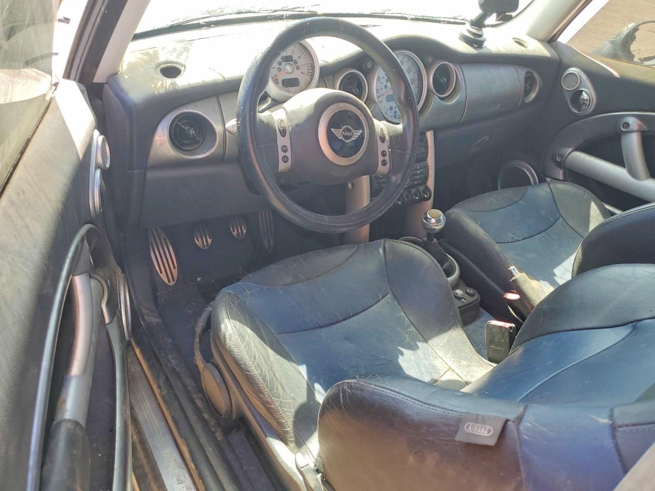 2004 Mini Cooper S Gray vin: WMWRE33424TD76468
