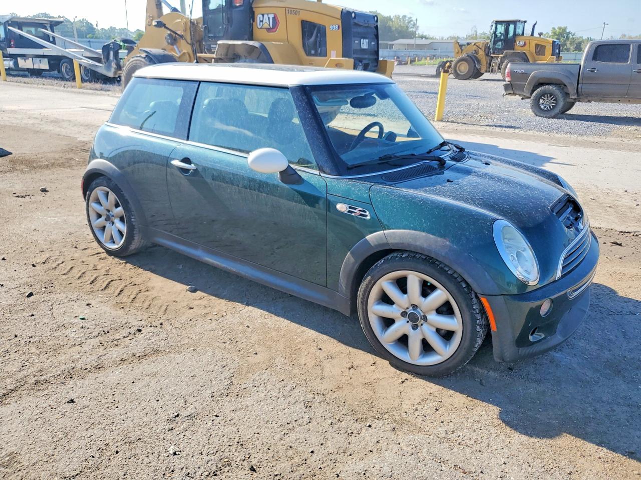 2004 Mini Cooper S Green vin: WMWRE33434TD84174
