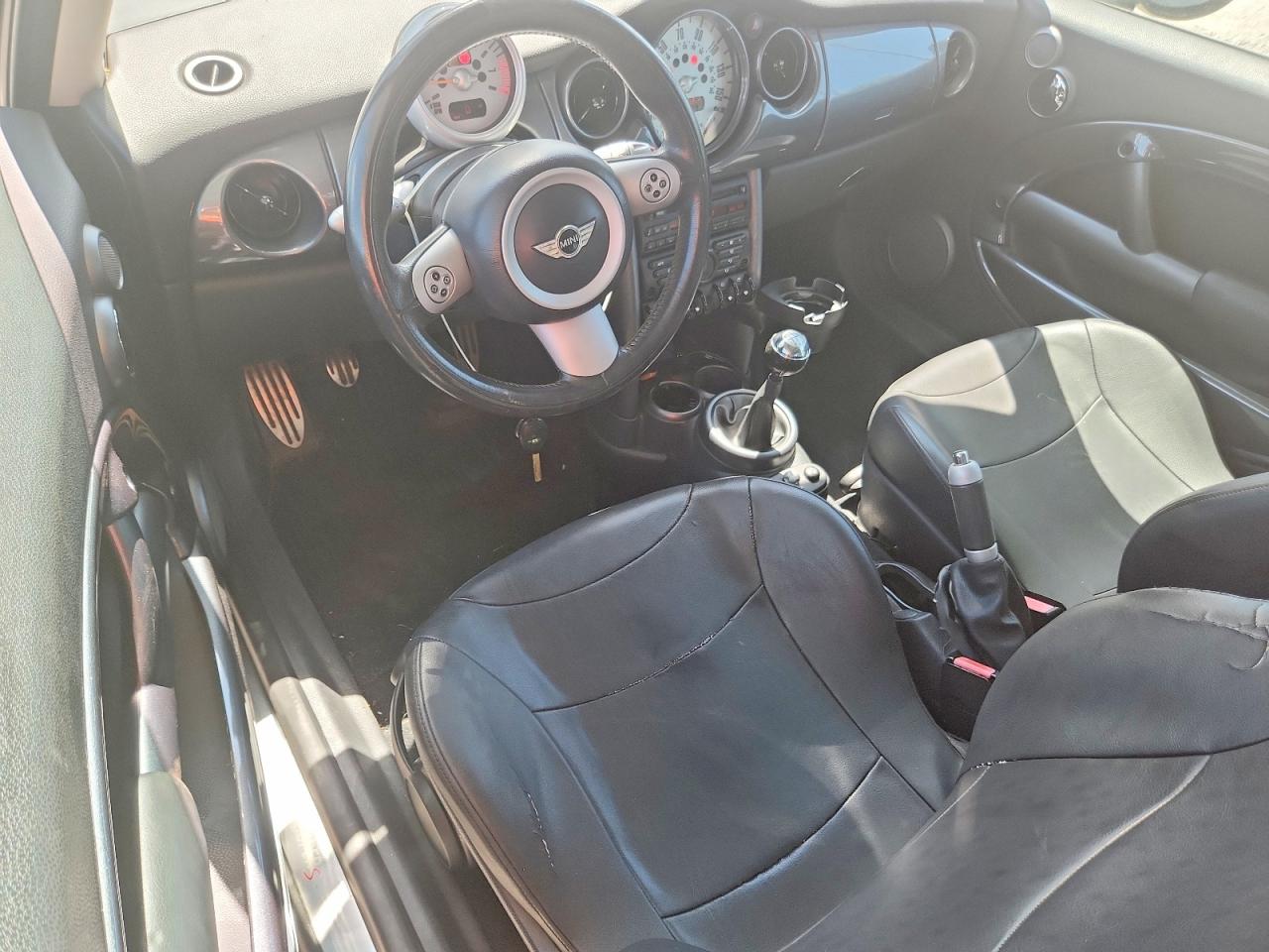 2004 Mini Cooper S Gray vin: WMWRE33434TD84935
