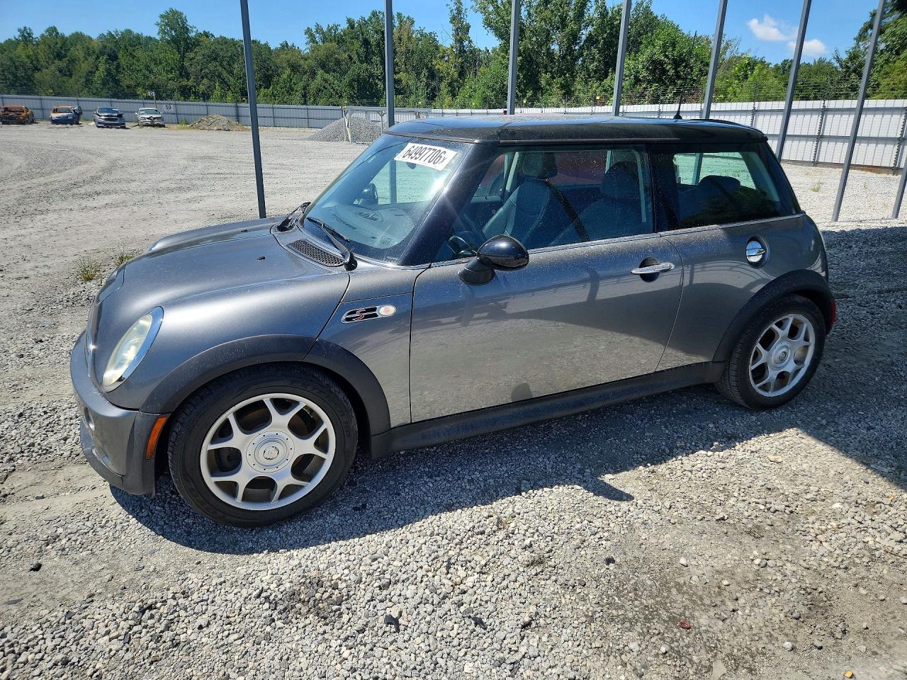 2004 Mini Cooper S Gray vin: WMWRE33434TD84935