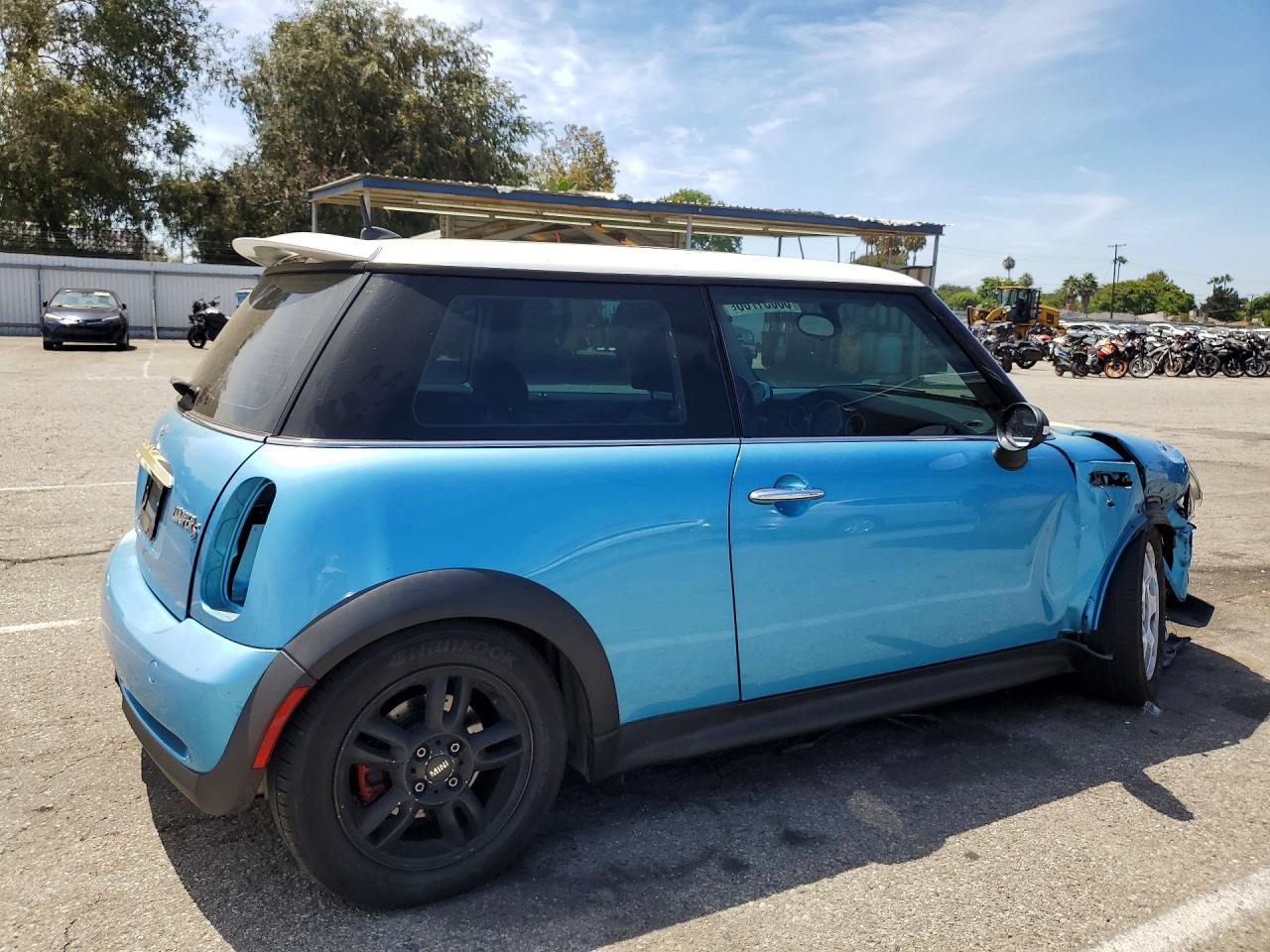 2005 Mini Cooper S Blue vin: WMWRE33435TD94589