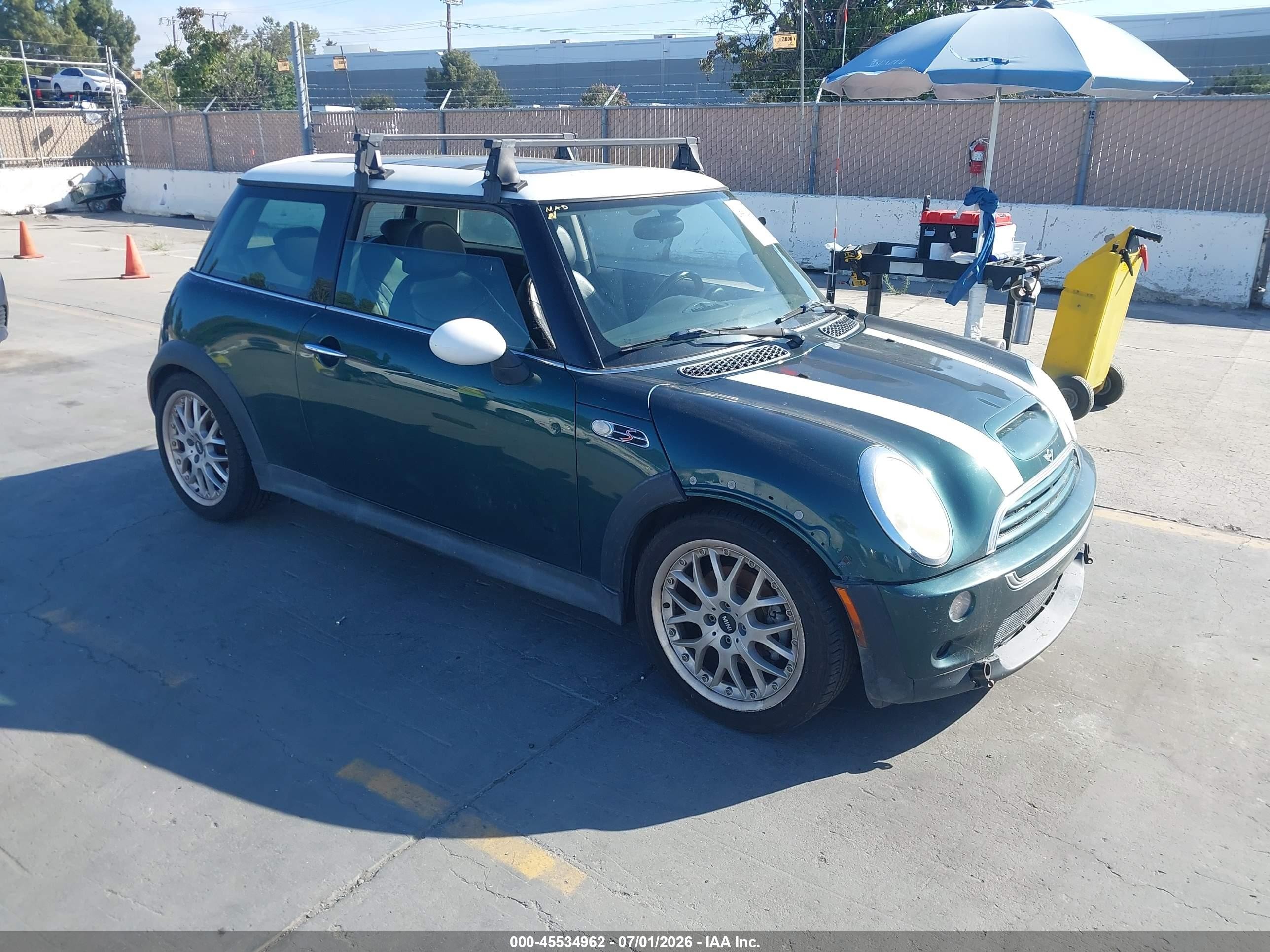 2003 Mini Cooper S   Green vin: WMWRE33443TD60979