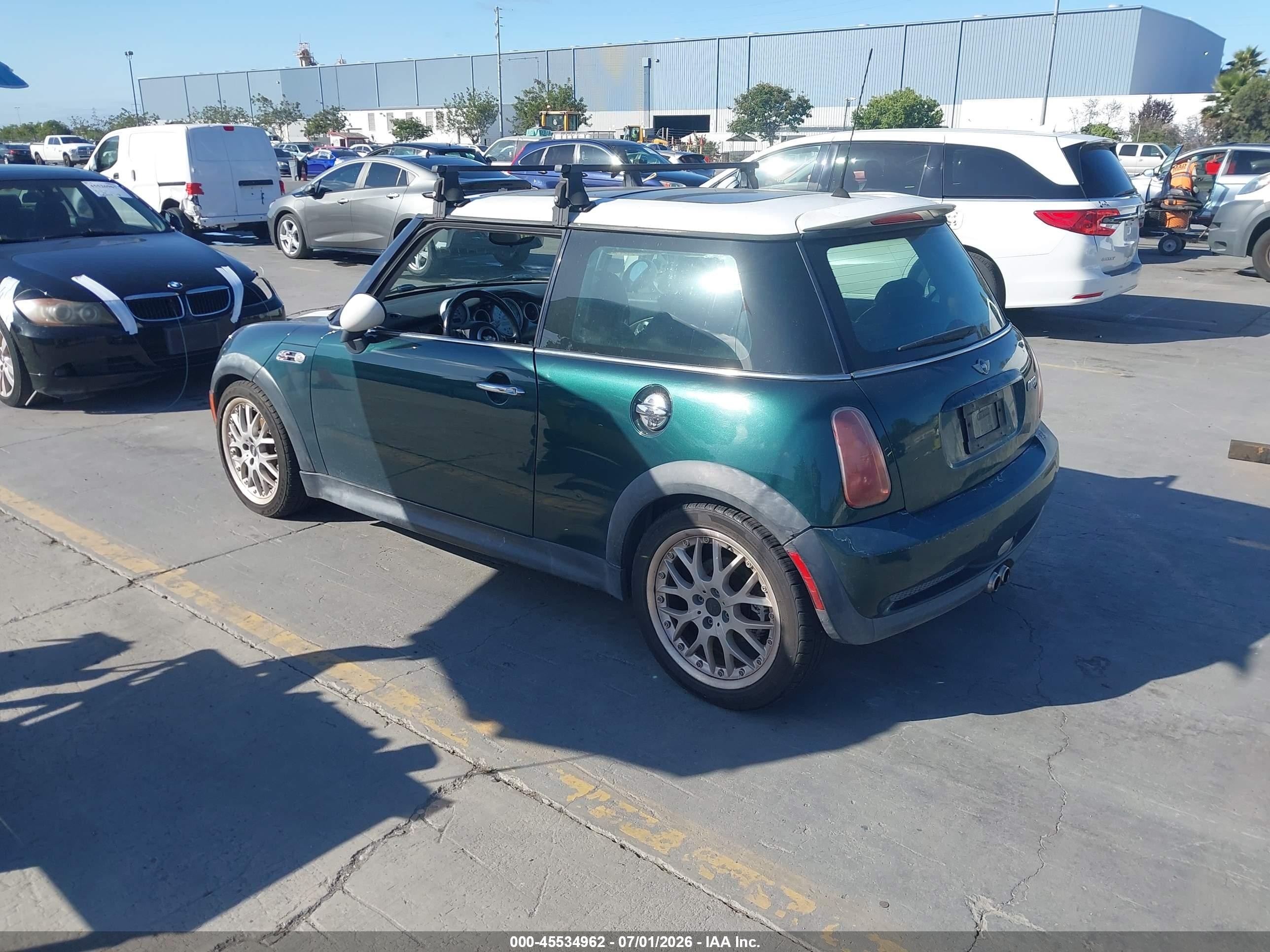 2003 Mini Cooper S   Green vin: WMWRE33443TD60979
