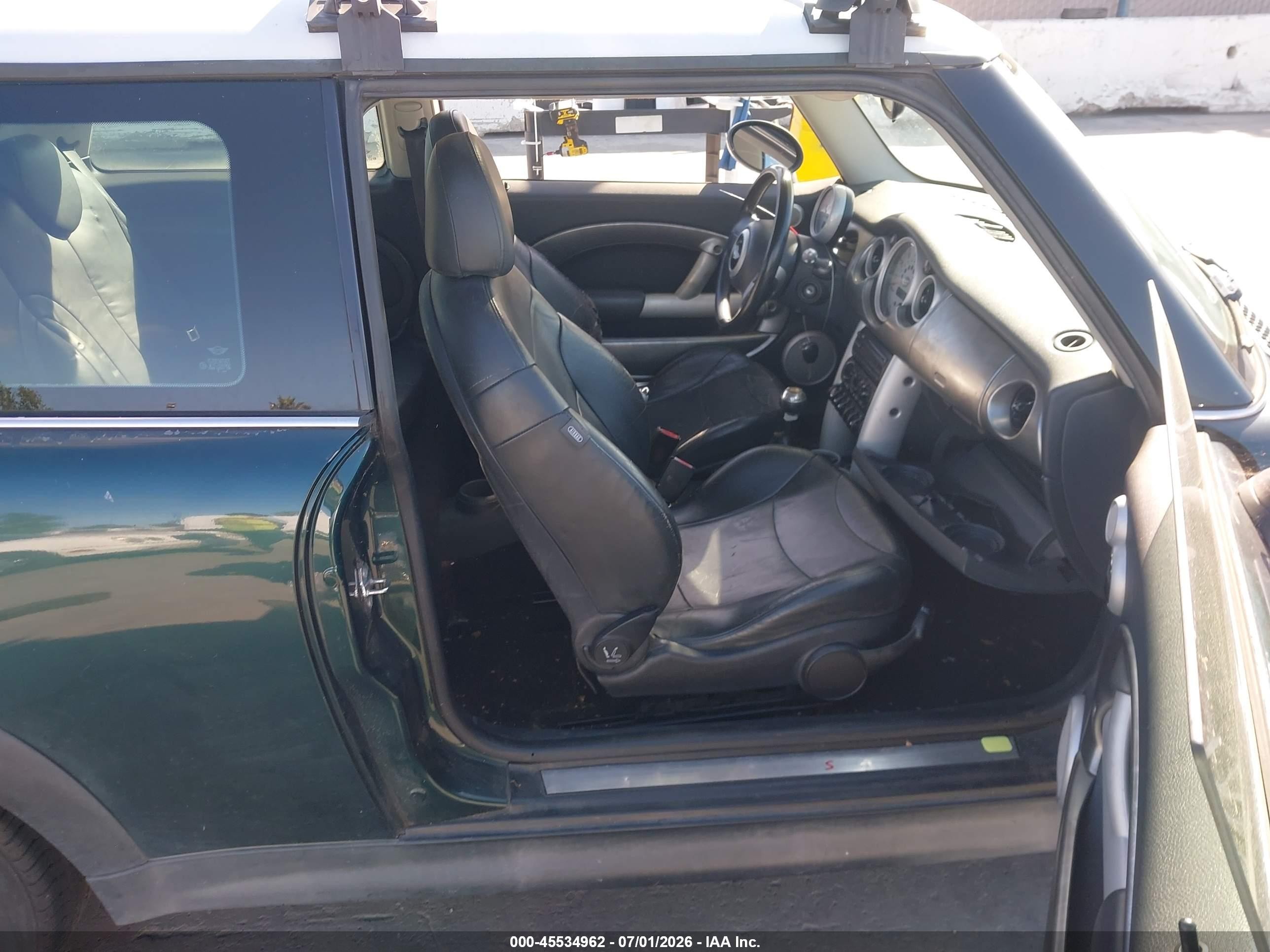 2003 Mini Cooper S   Green vin: WMWRE33443TD60979