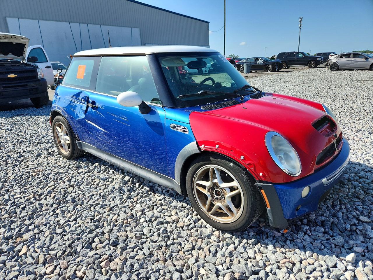 2005 Mini Cooper S Blue vin: WMWRE33445TD94259