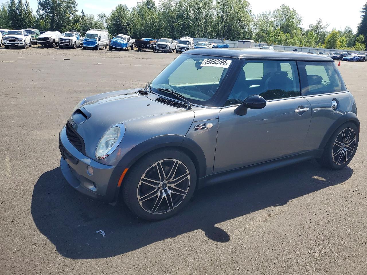 2002 Mini Cooper S Gray vin: WMWRE33452TD52727