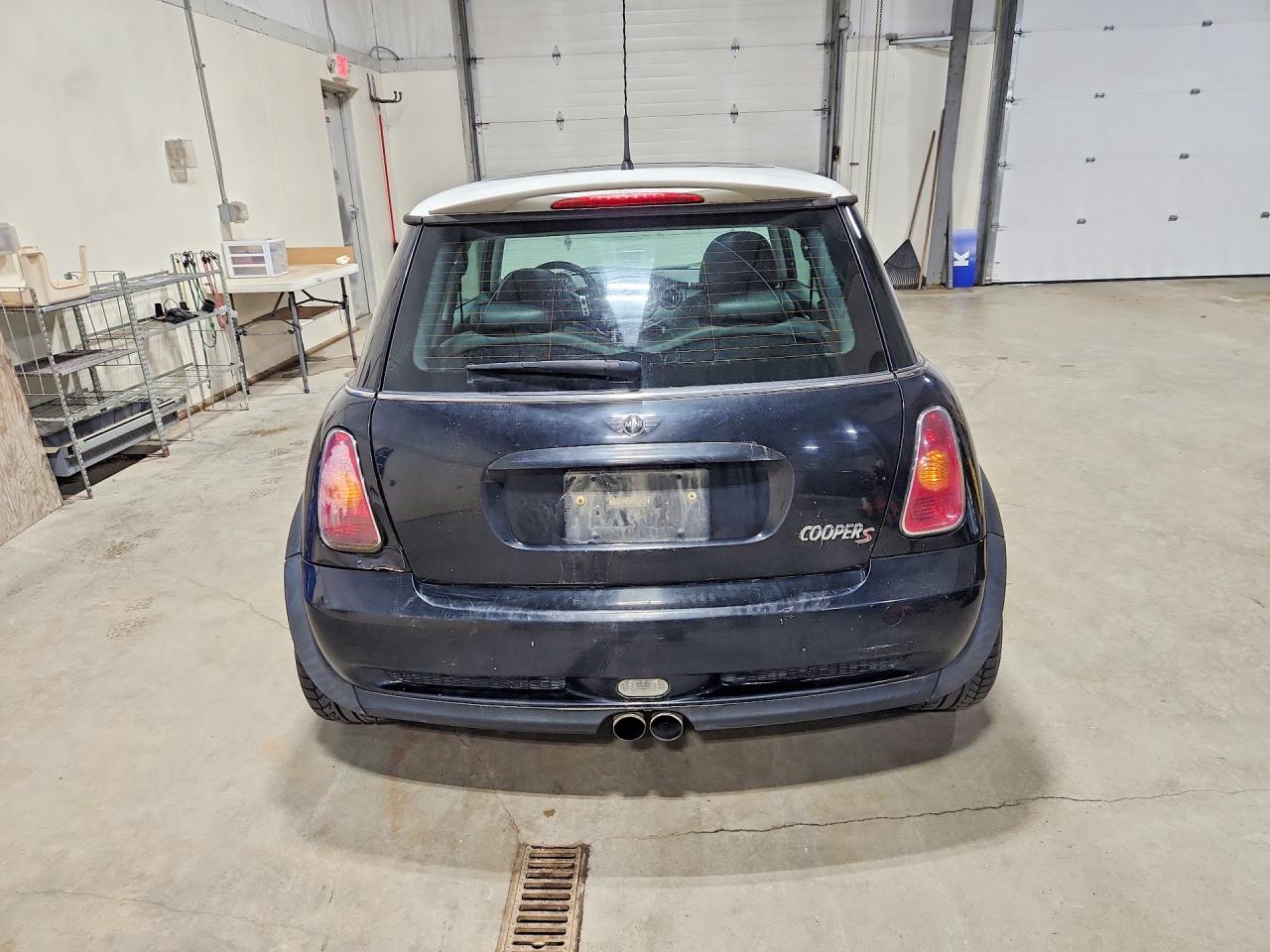 2003 Mini Cooper S Black vin: WMWRE33453TD65995