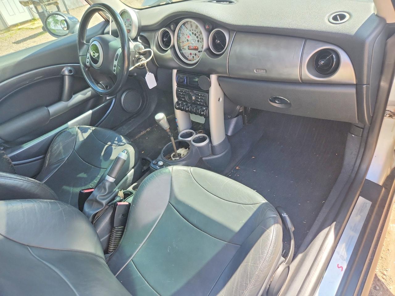 2002 Mini Cooper S Серебряный vin: WMWRE33462TD56737