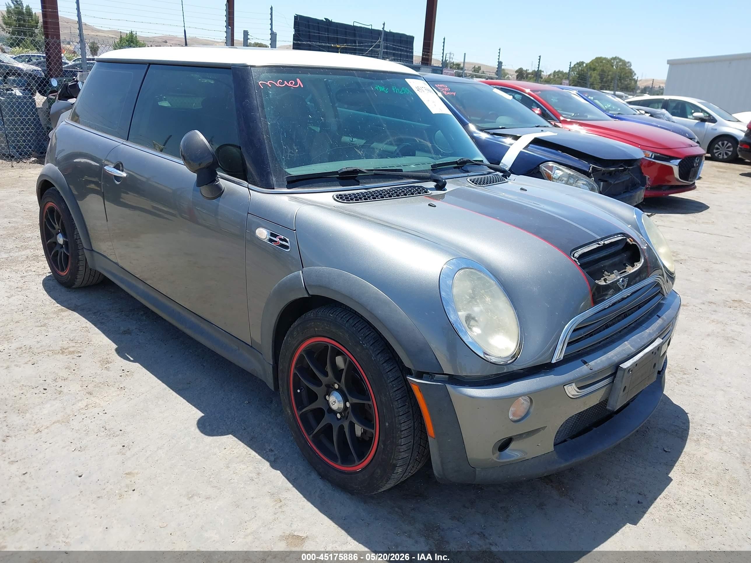 2002 Mini Cooper S   Gray vin: WMWRE33482TD52530