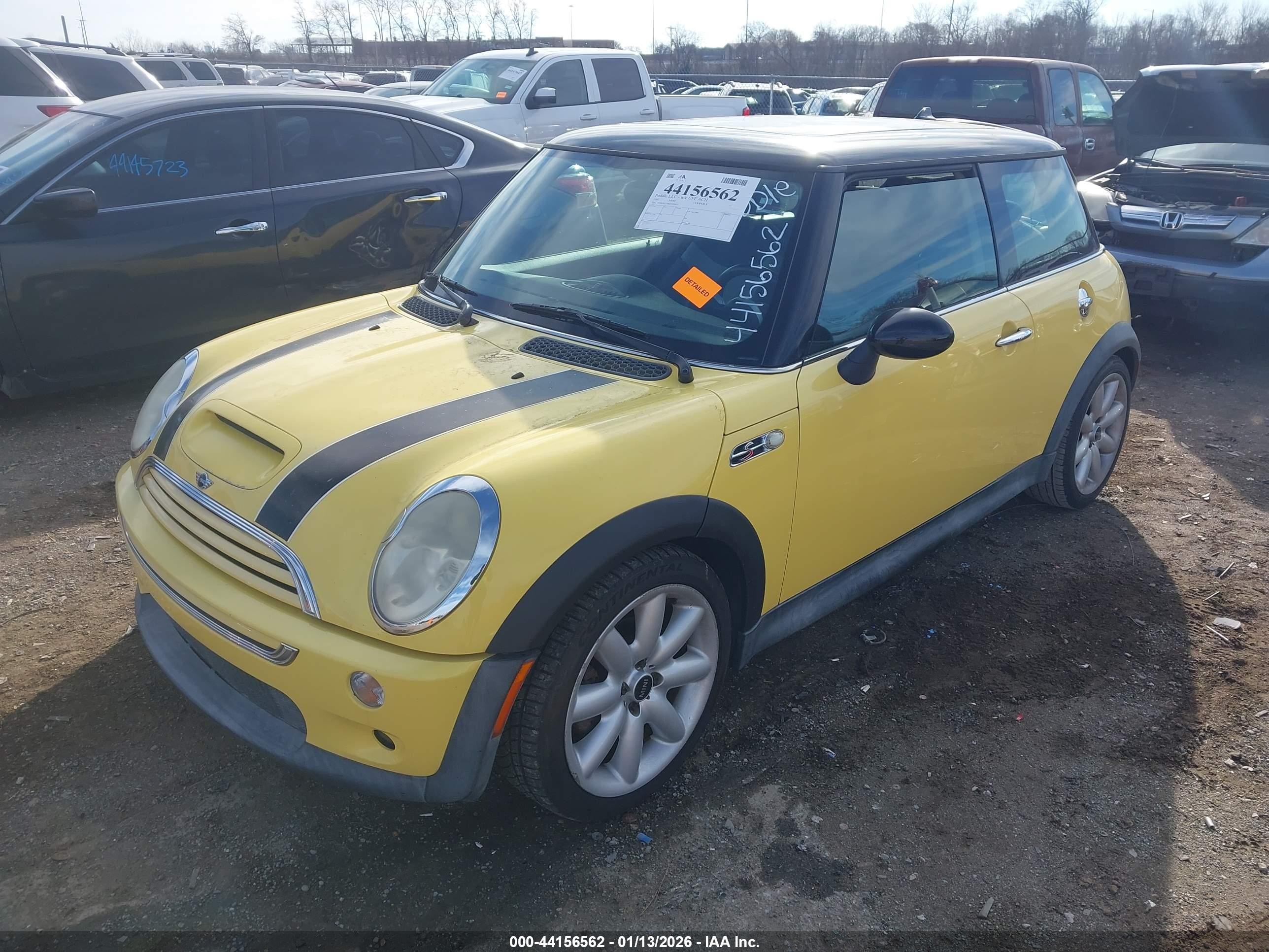 2002 Mini Cooper S   Yellow vin: WMWRE33482TD55413