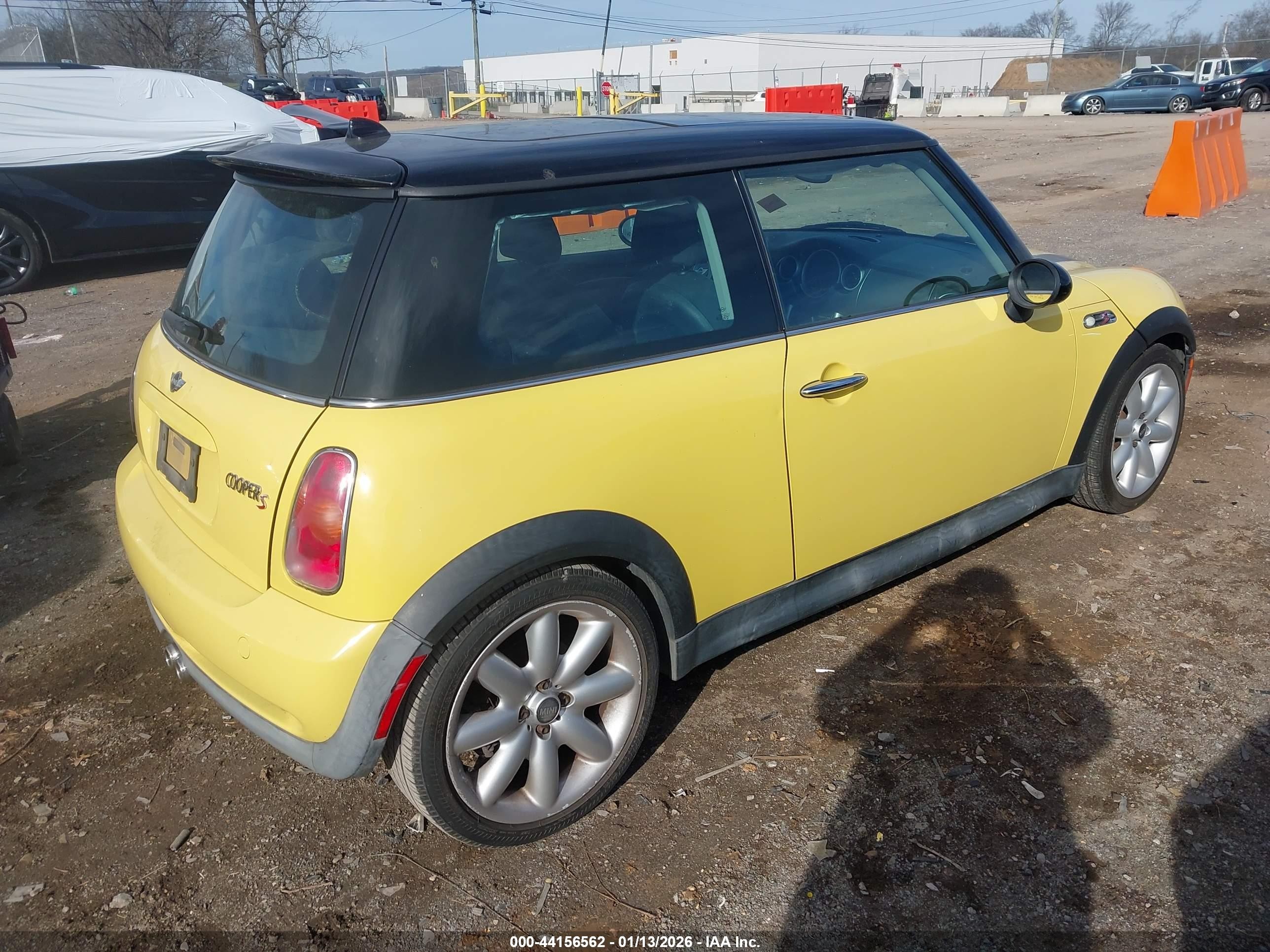 2002 Mini Cooper S   Yellow vin: WMWRE33482TD55413