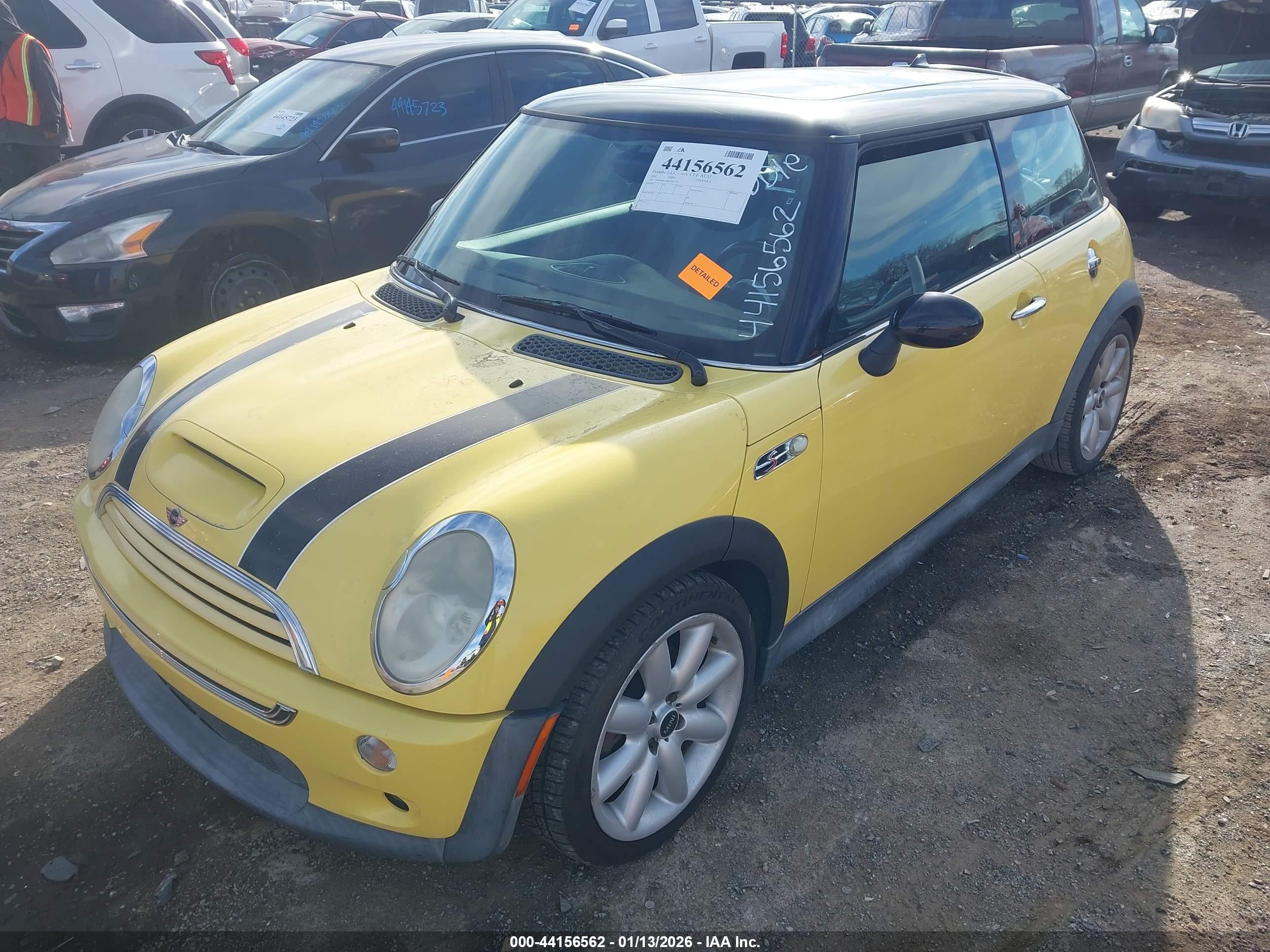 2002 Mini Cooper S   Yellow vin: WMWRE33482TD55413
