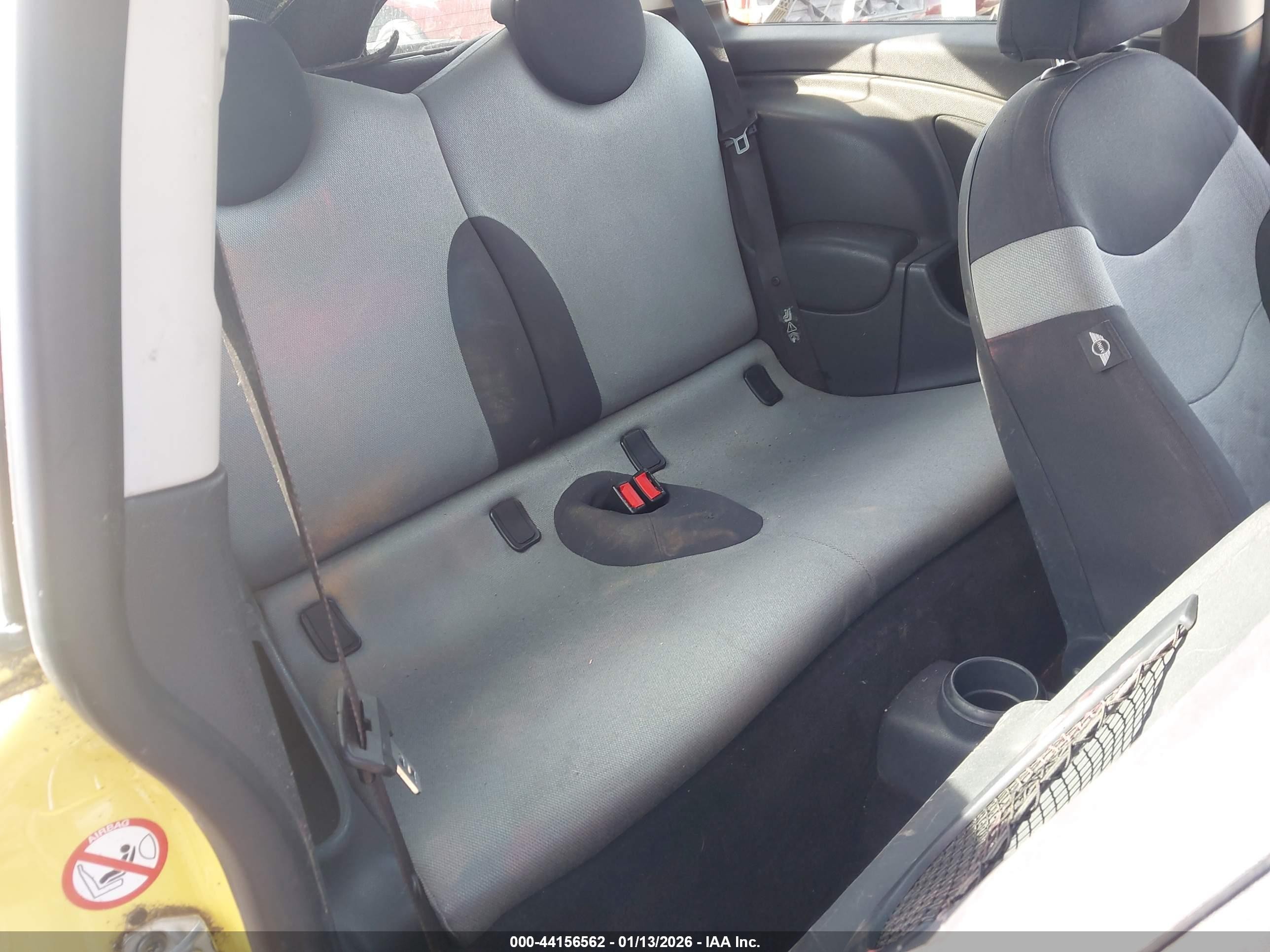 2002 Mini Cooper S   Yellow vin: WMWRE33482TD55413