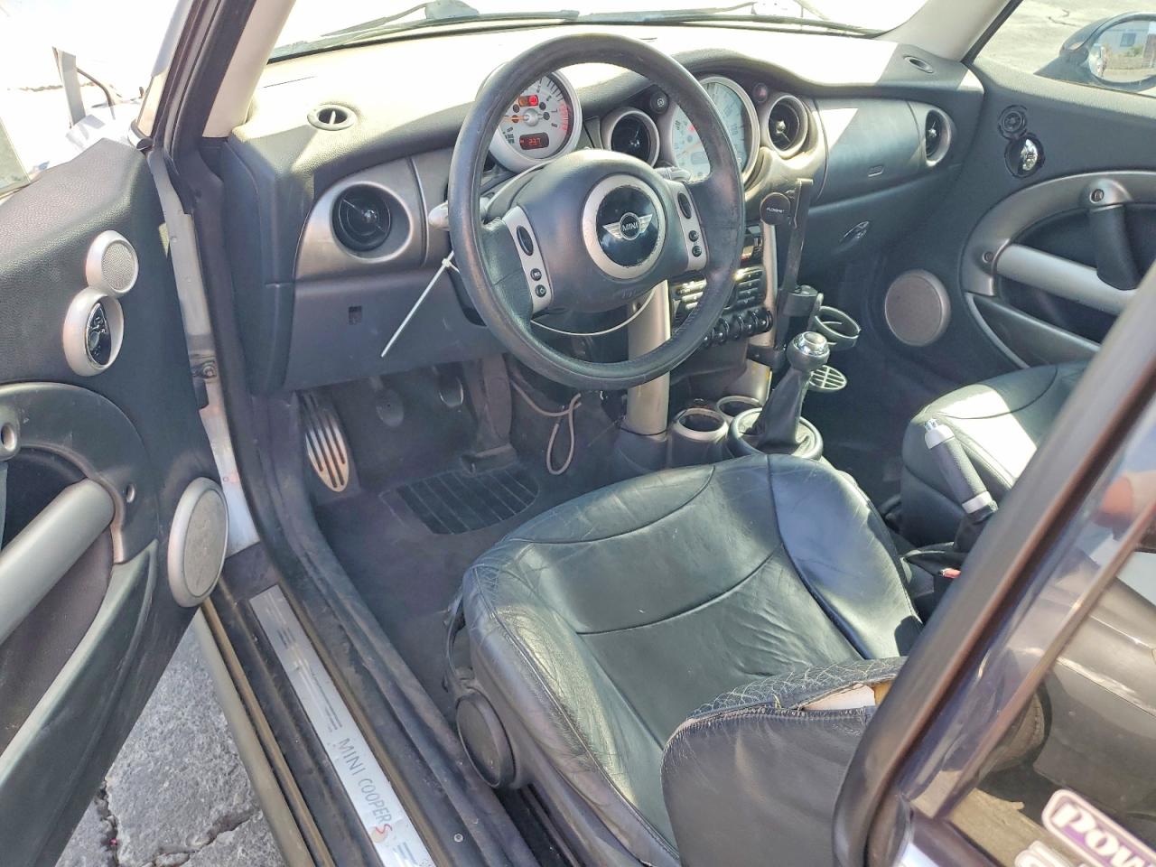2002 Mini Cooper S Silver vin: WMWRE33482TD56996