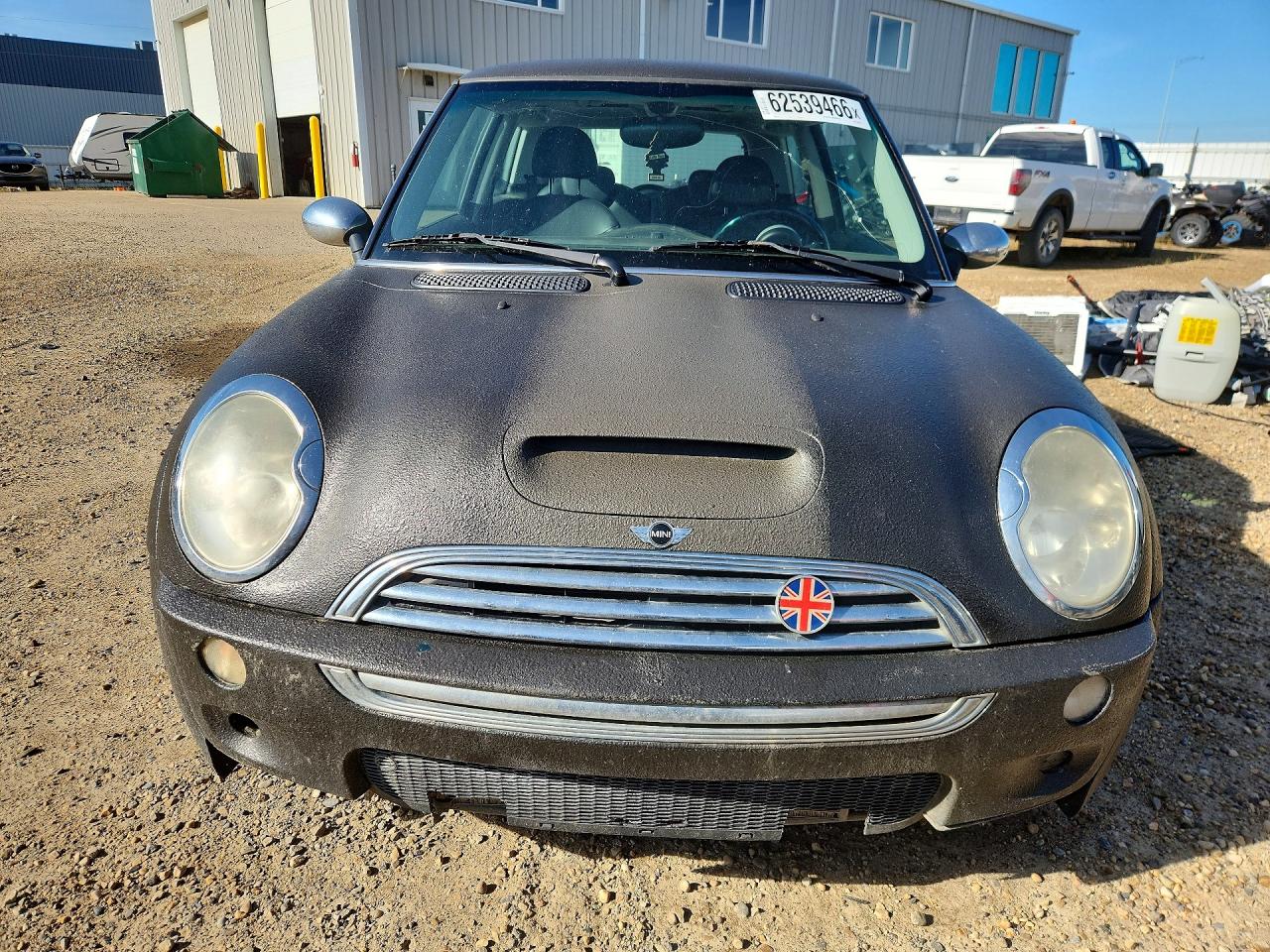 2004 Mini Cooper S Black vin: WMWRE33484TD86387