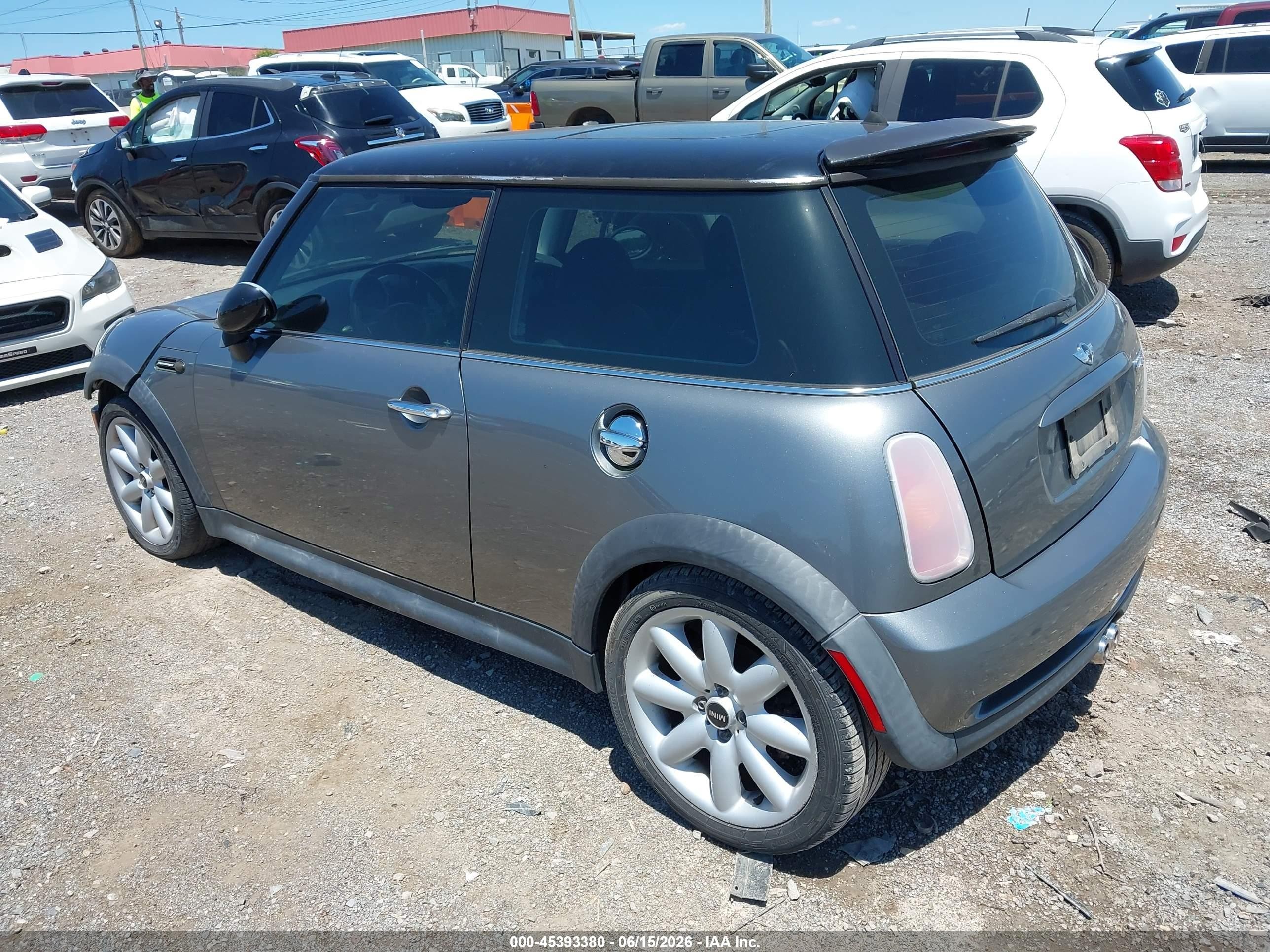2004 Mini Cooper S   Gray vin: WMWRE334X4TD82969