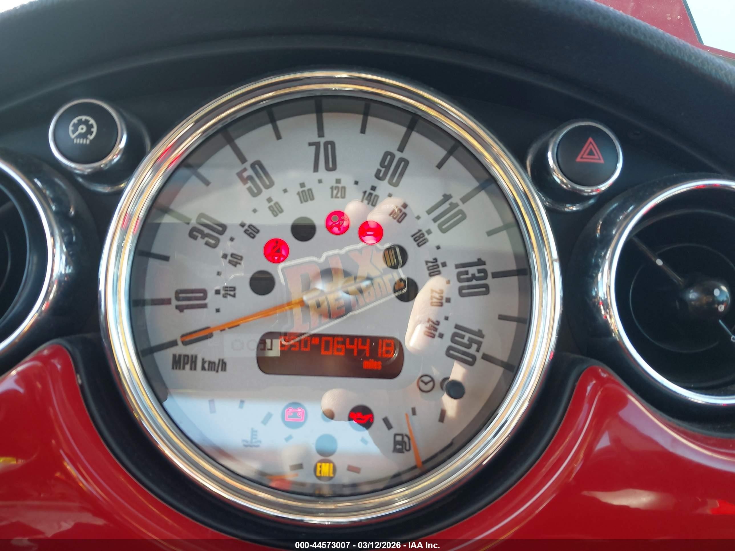 2006 Mini Cooper S Красный vin: WMWRE33506TL18660