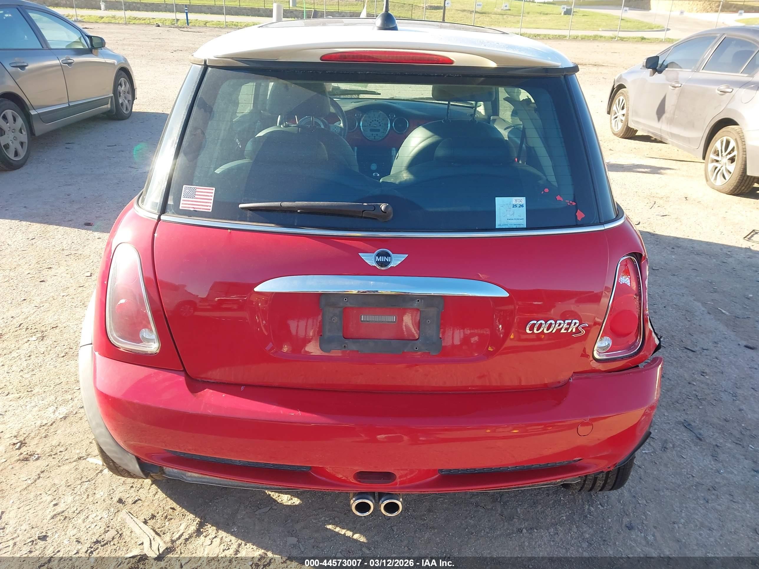 2006 Mini Cooper S Красный vin: WMWRE33506TL18660