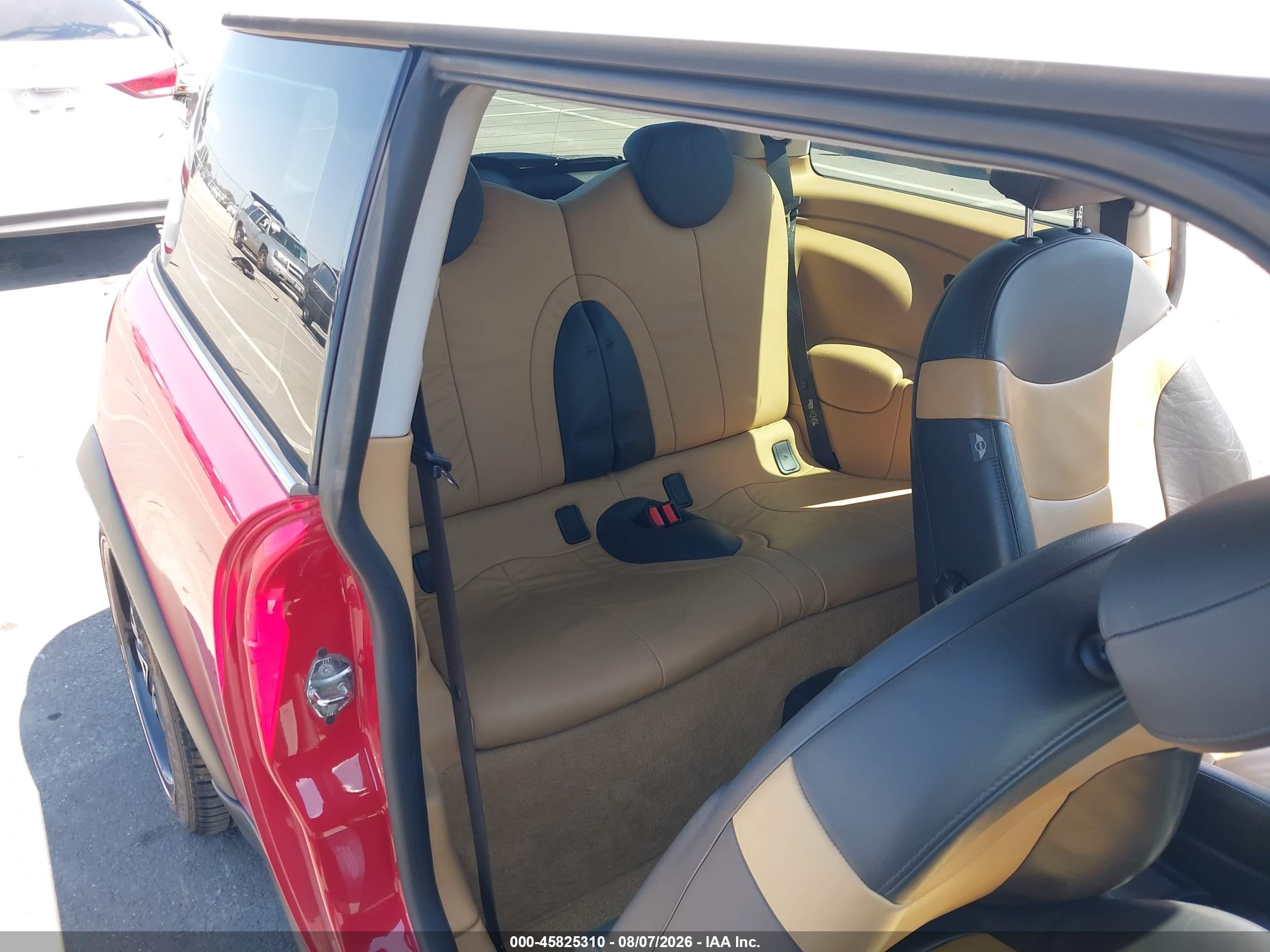 2005 Mini Cooper S   Red vin: WMWRE33525TG99283