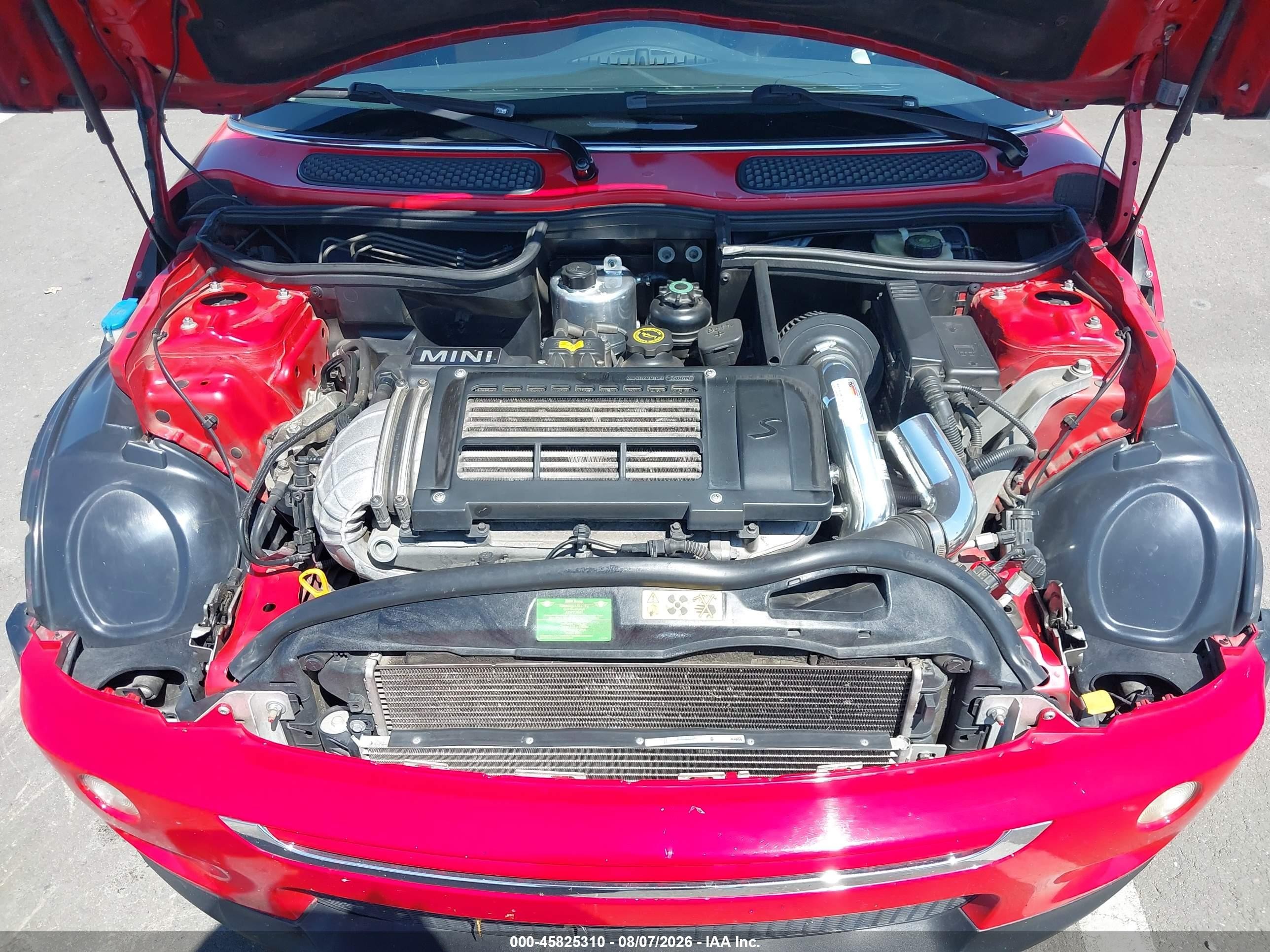 2005 Mini Cooper S   Red vin: WMWRE33525TG99283
