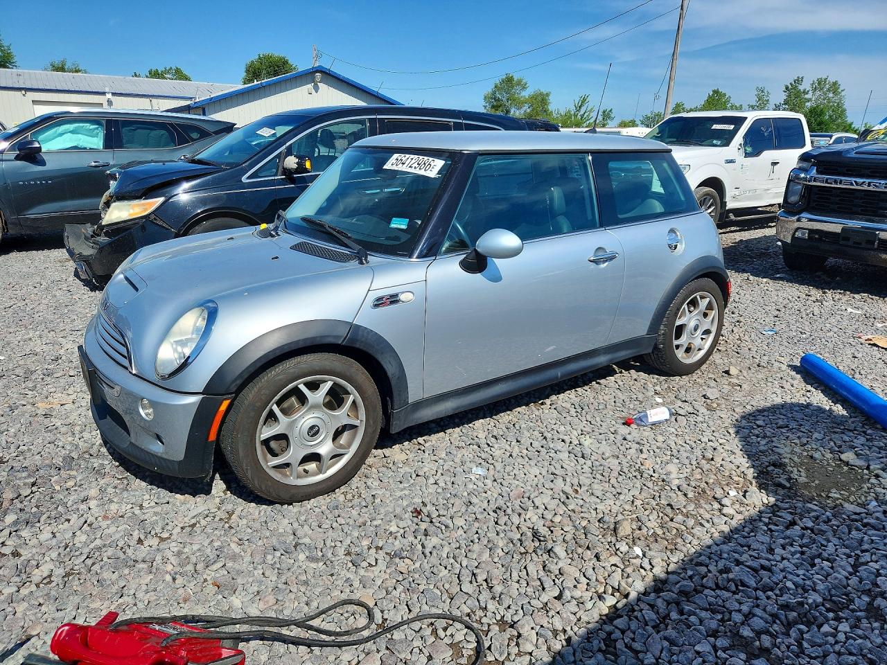 2006 Mini Cooper S Silver vin: WMWRE33526TL24895