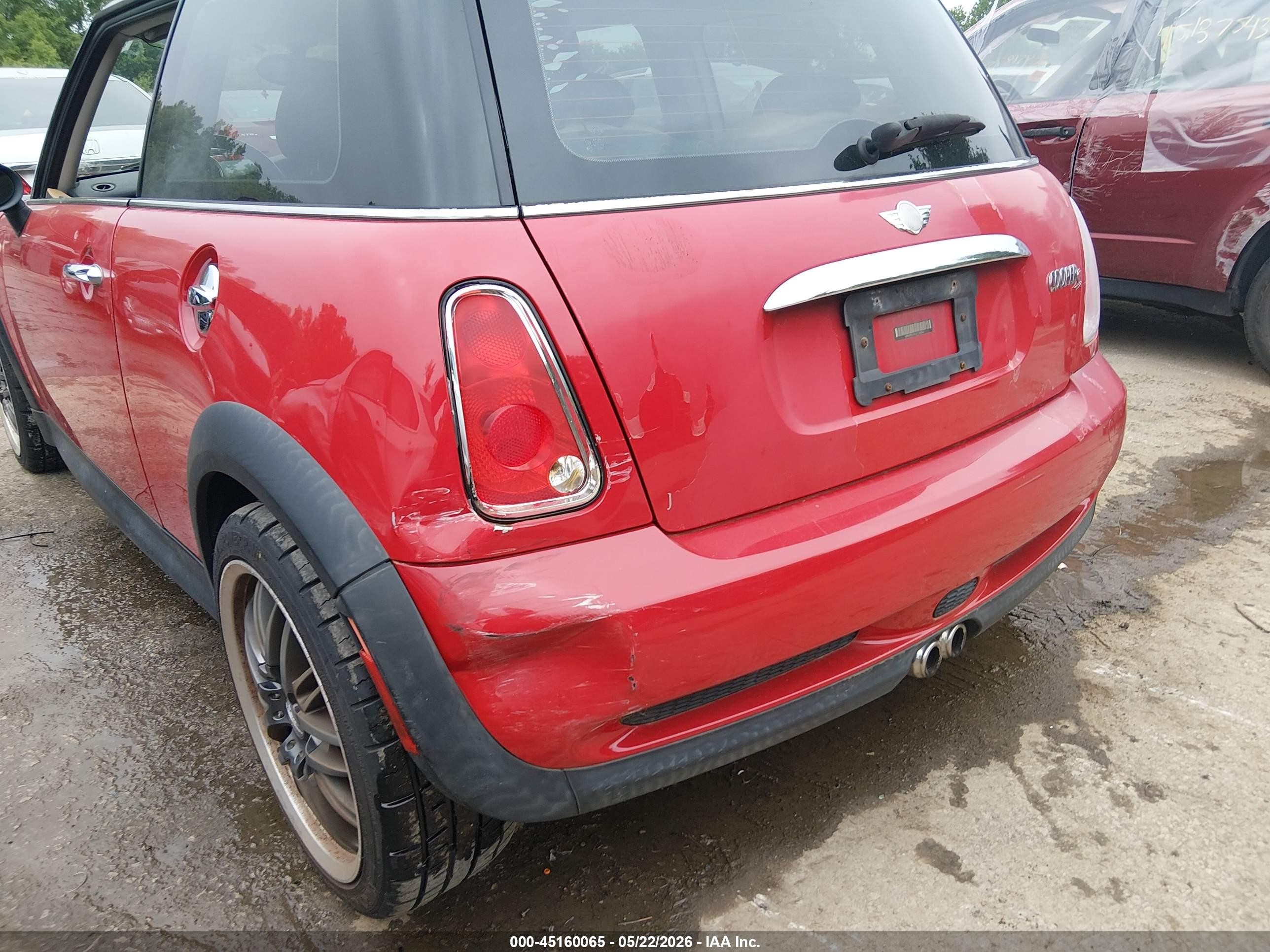 2006 Mini Cooper S Красный vin: WMWRE33546TJ36248